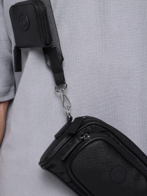 Сумки Colin’s модель CL1075926_Q1.V1_BLK Фото