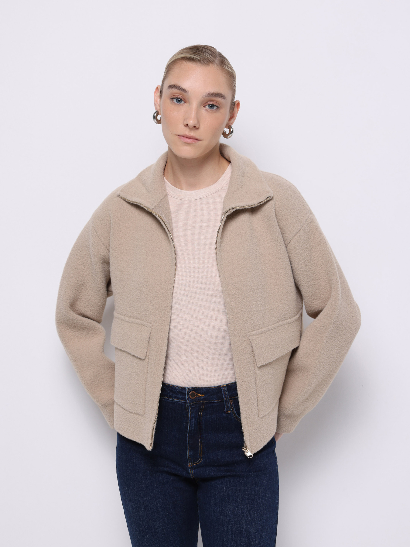 Куртки и дубленки Colin’s модель CL1076073_Q1.V1_BEI Фото