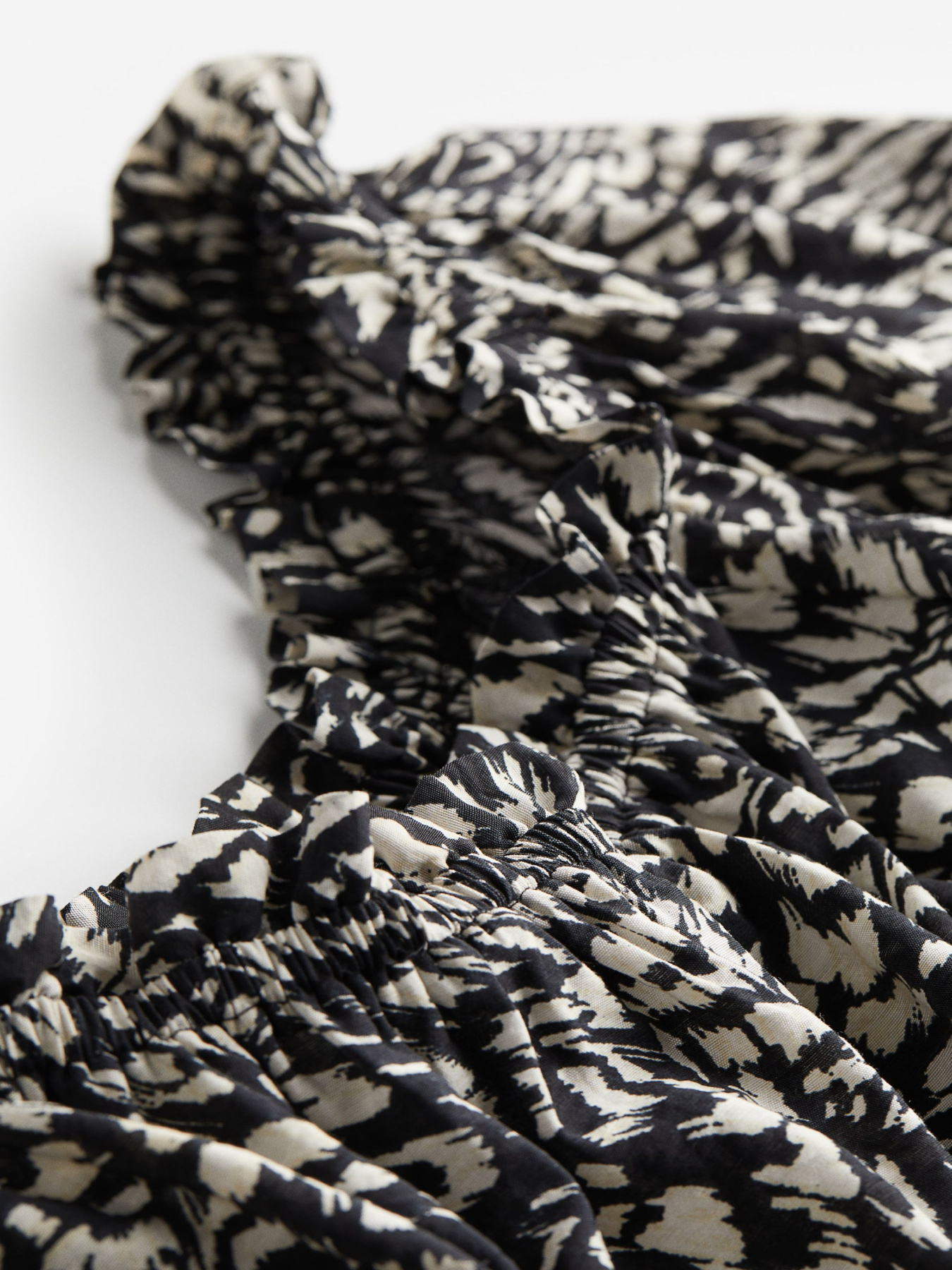 Платье мини H&M модель 77901 Фото