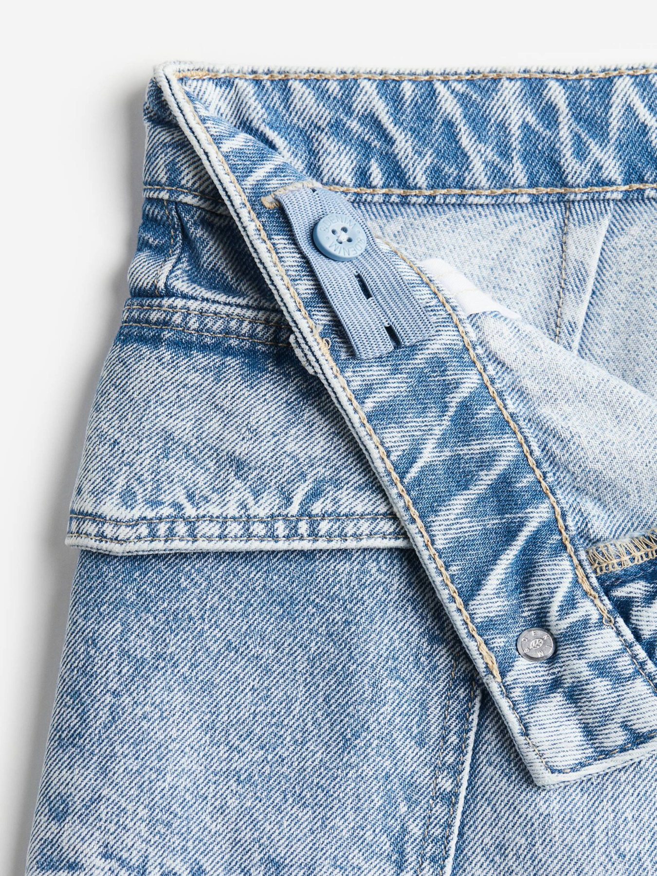 Джинсовые шорты H&M модель 77907 Фото