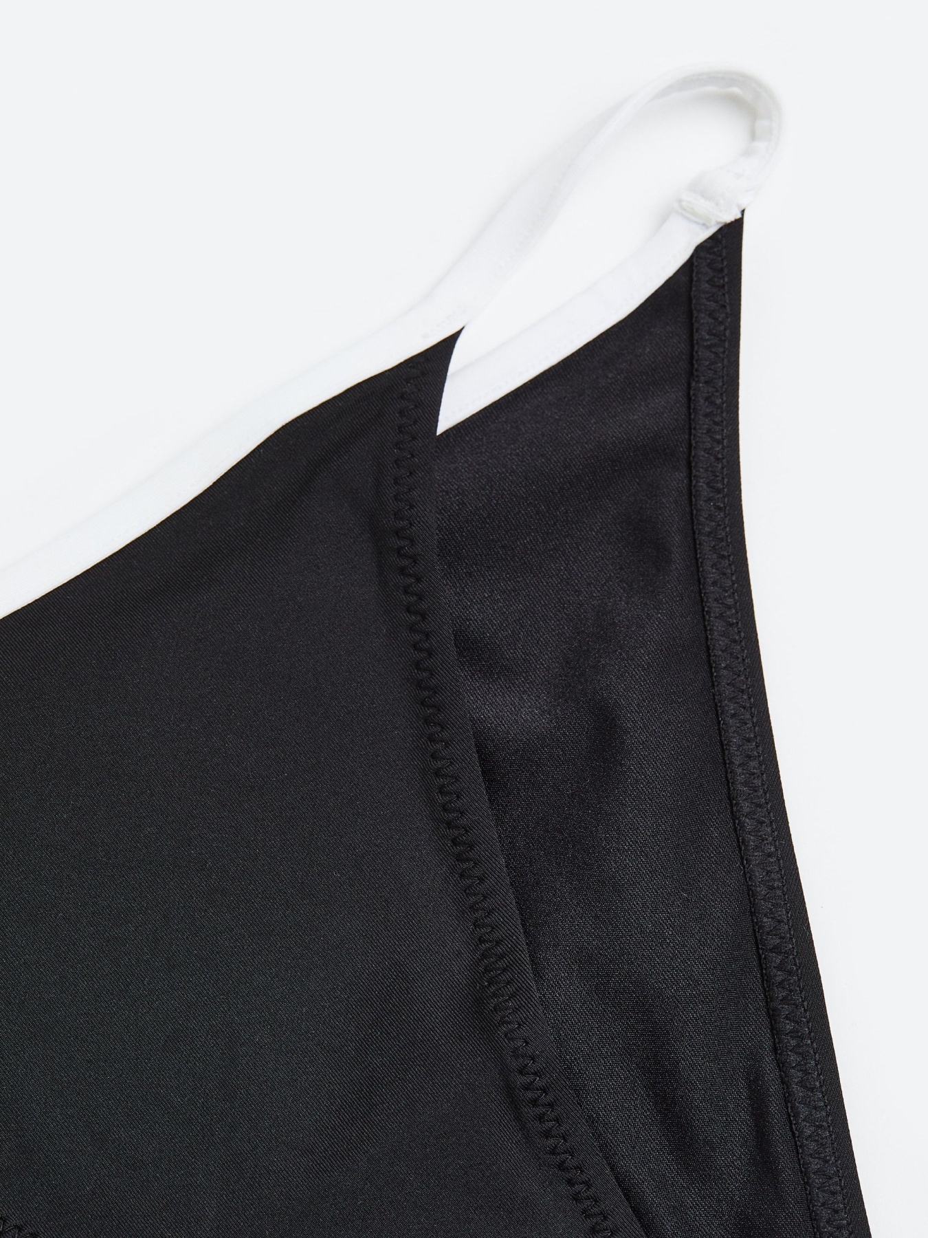 Нижня частина купальника H&M модель 77910 Фото