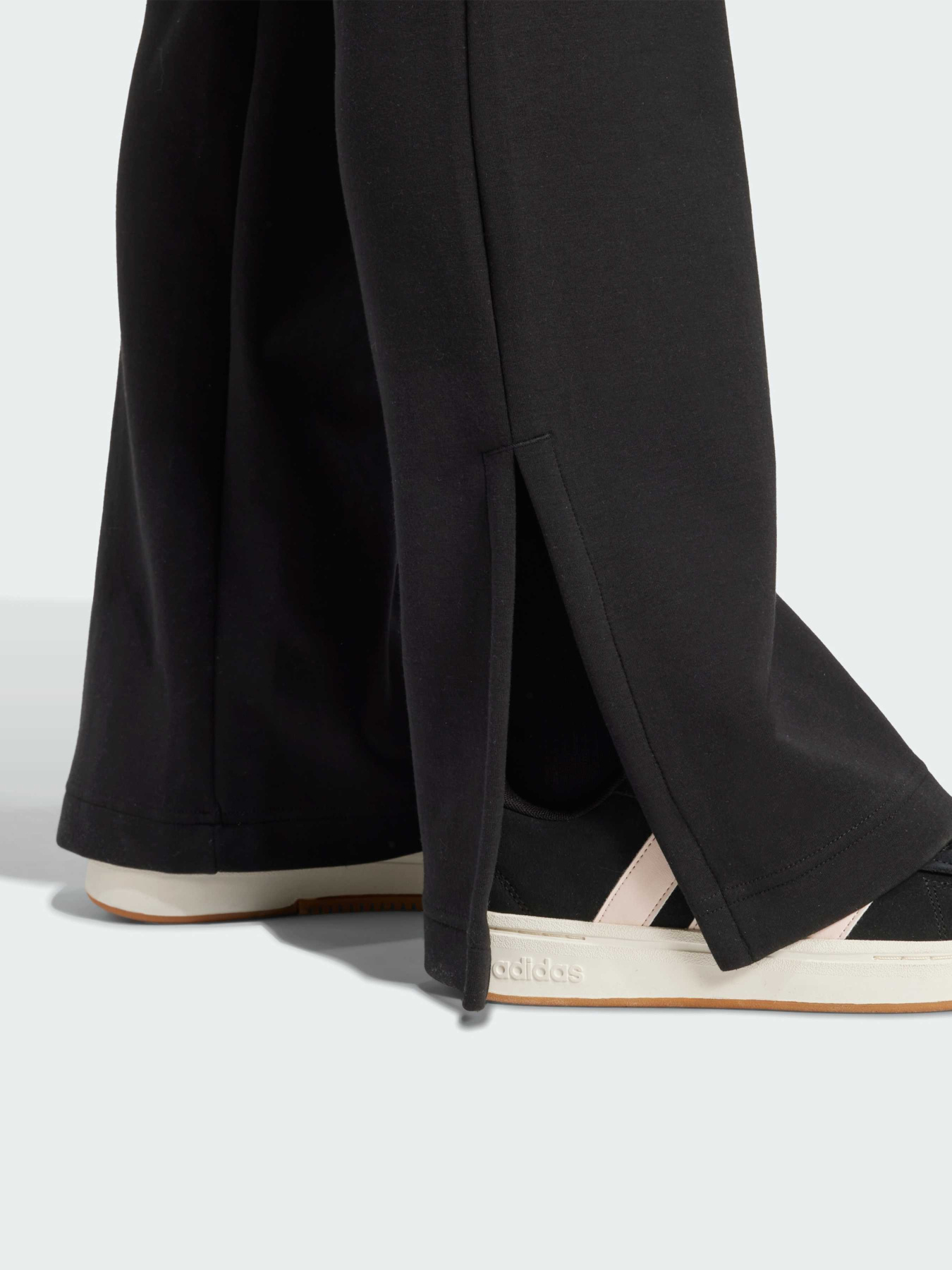 Брюки повседневные Adidas модель JM3757 Фото