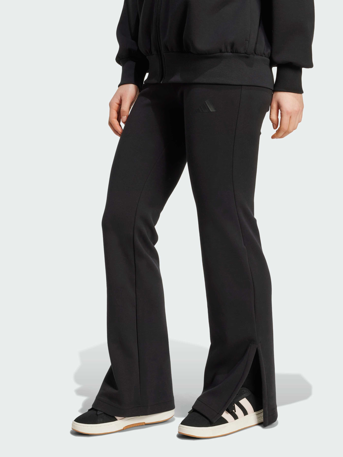 Повсякденні штани Adidas модель JM3757 Фото