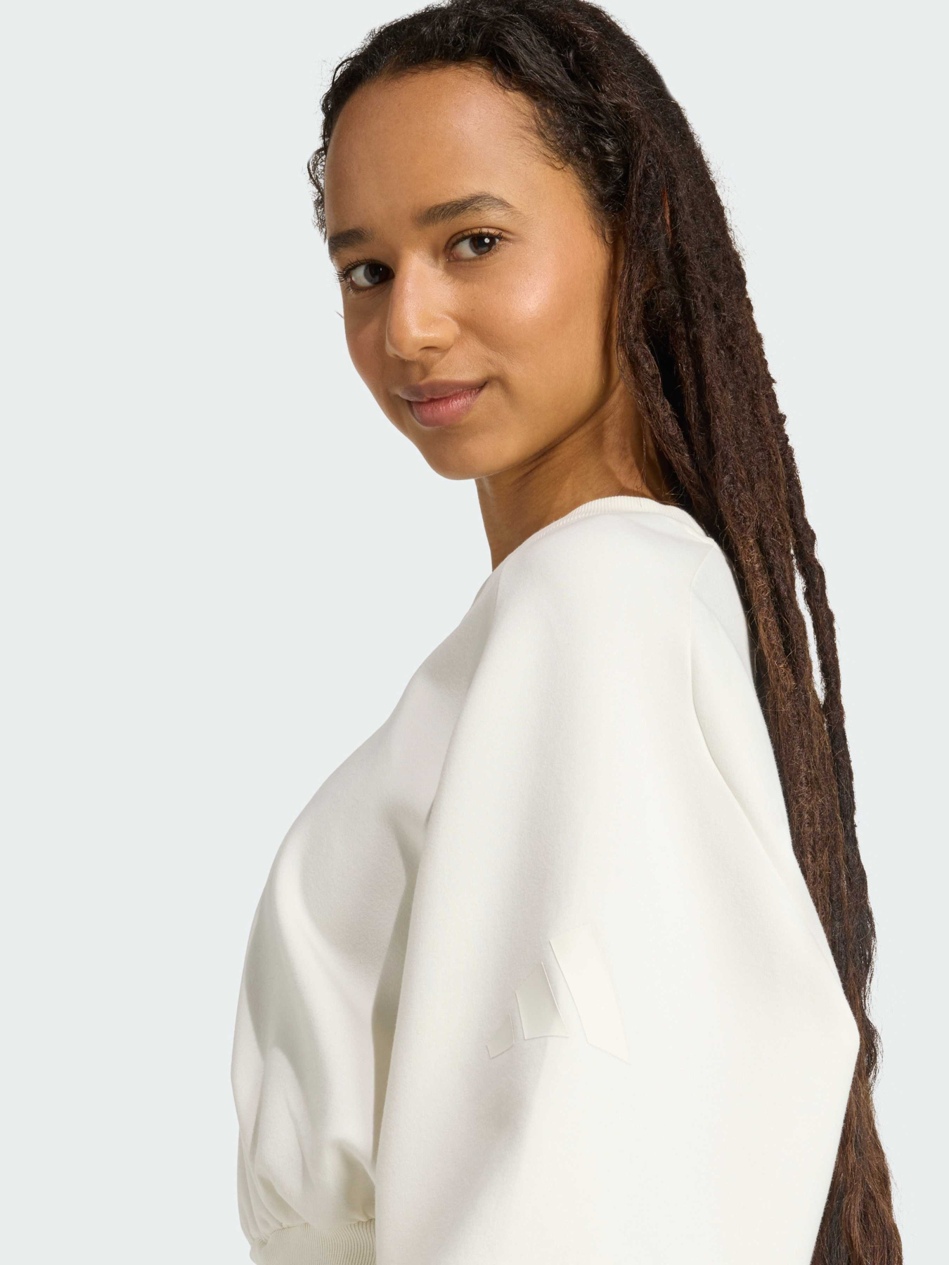 Свитшот Adidas модель JV9893 Фото