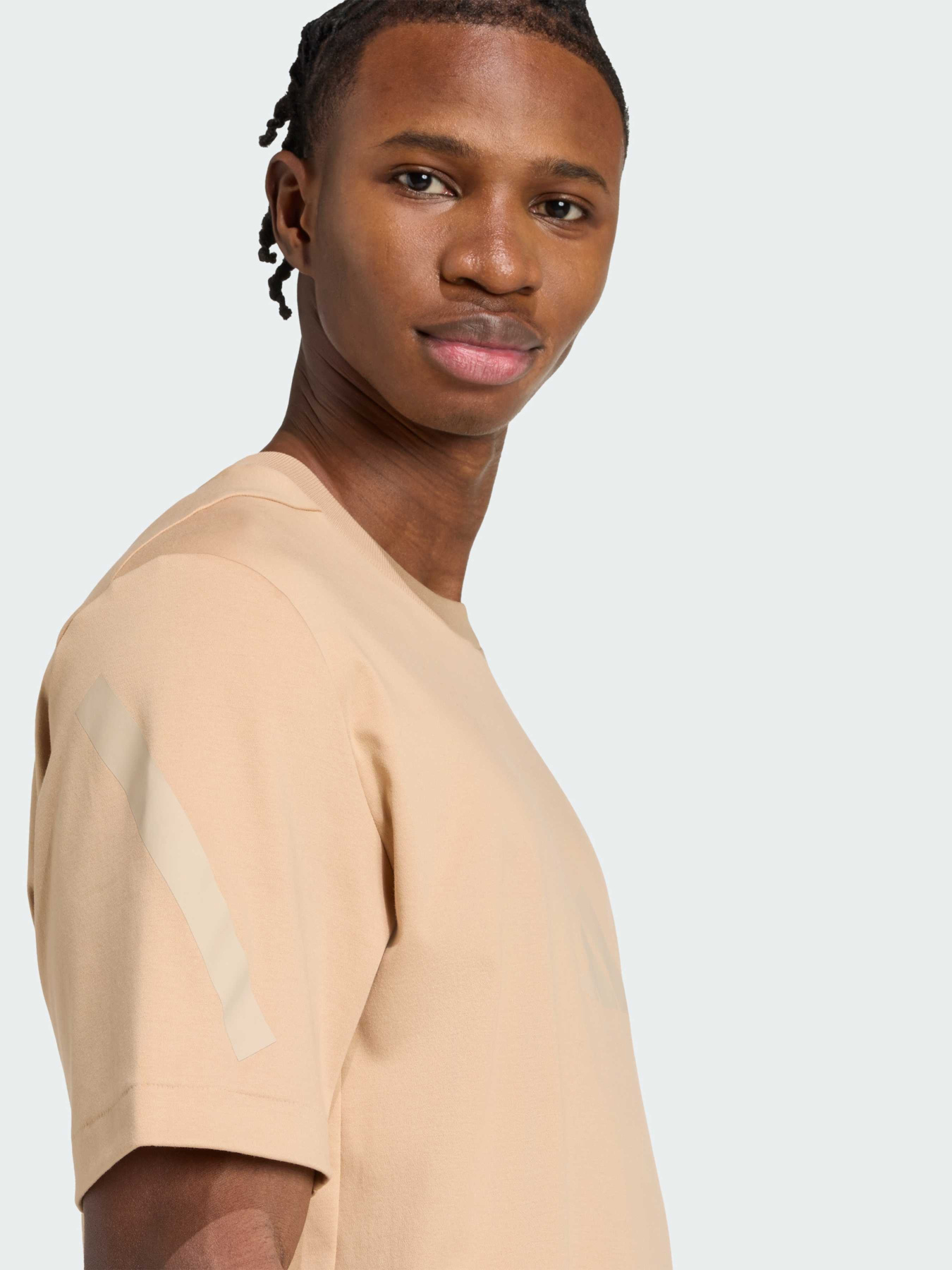 Футболка Adidas ZNE модель JW4737 Фото