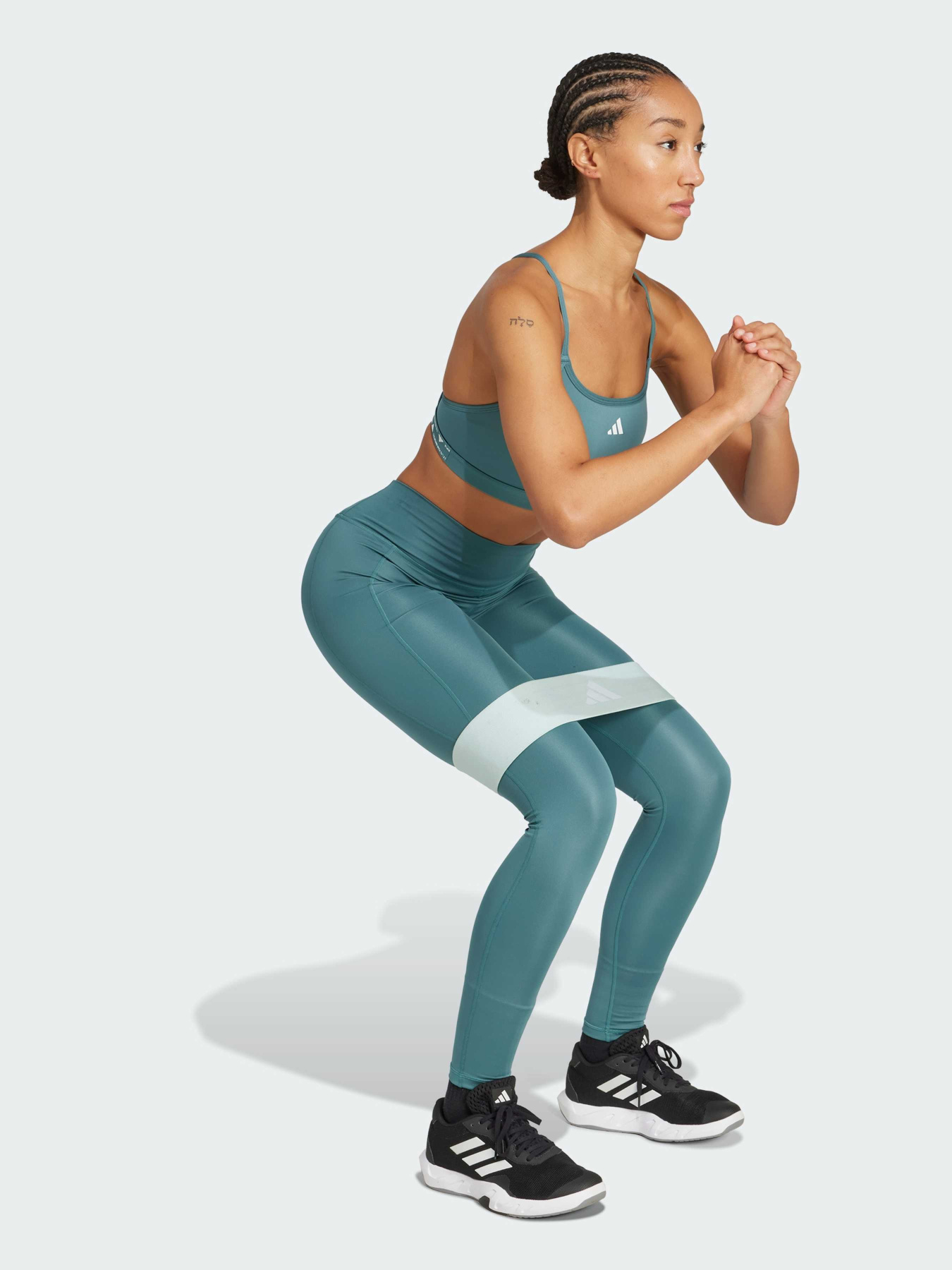 Спортивні леггінси Adidas модель JW7645 Фото