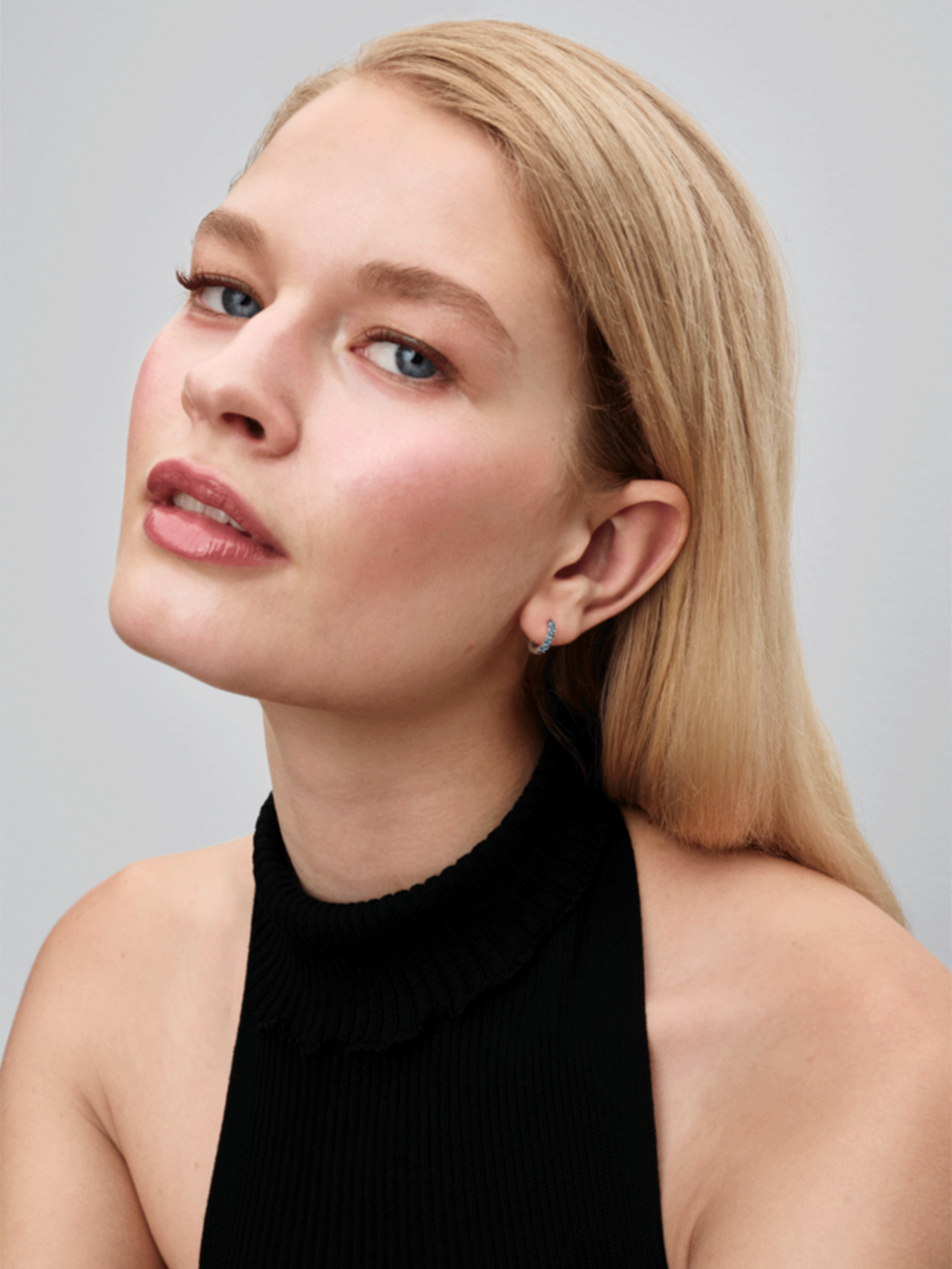 Серьги-кольца PANDORA модель 293849C01 Фото