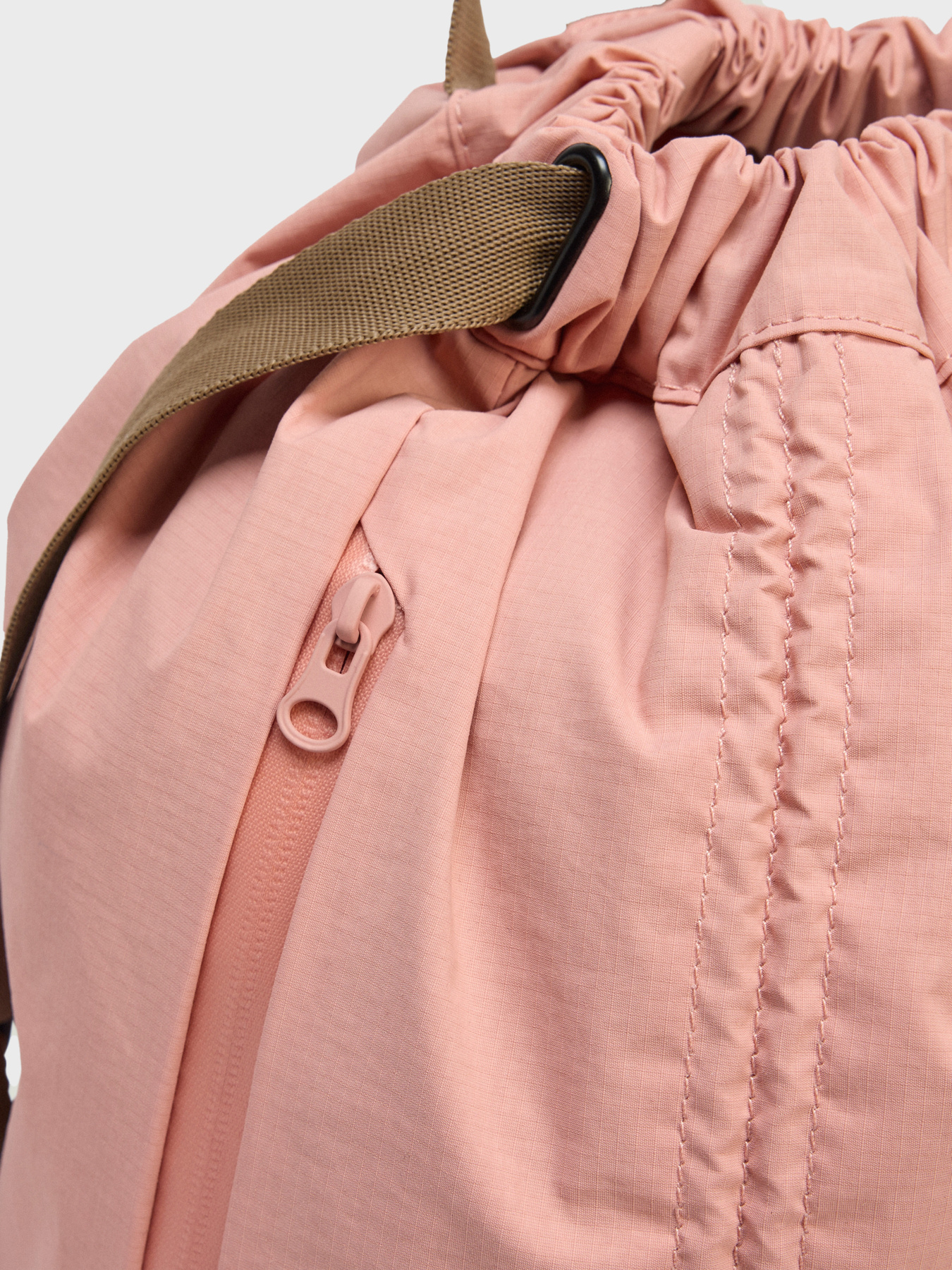 Повсякденний рюкзак Adidas модель JY4198 Фото