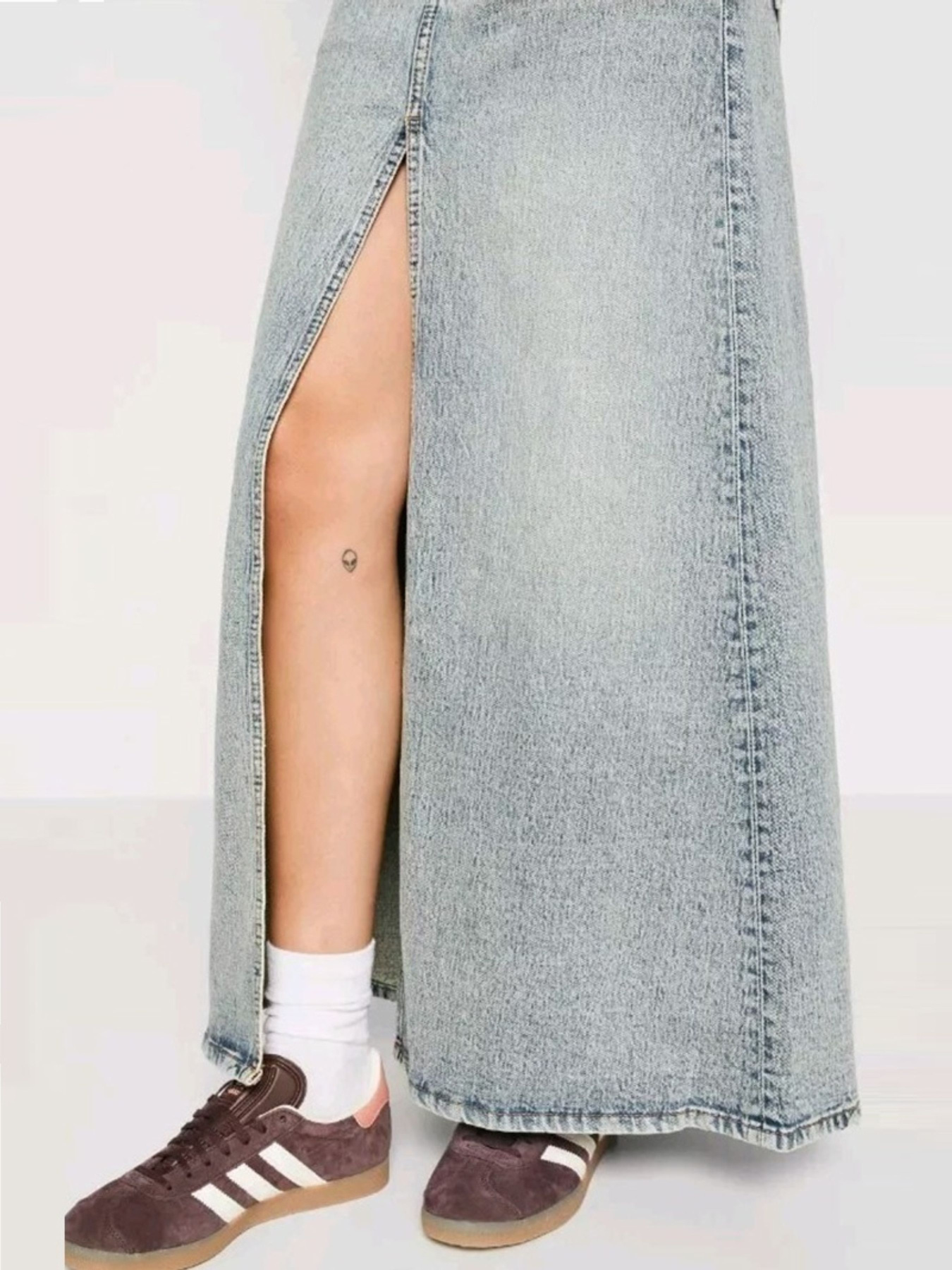 Джинсова спідниця Weekday модель 77924 Фото