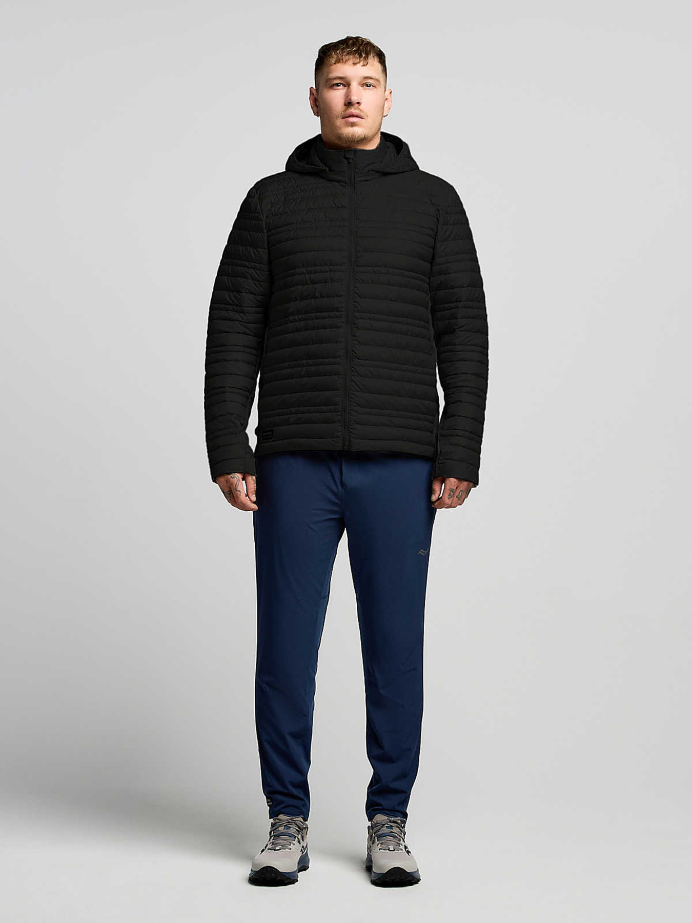 Ветровка Saucony модель SAM800350-BK Фото