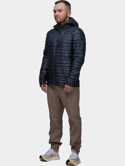 Чоловіча вітрівка Saucony HURRICANE INSULATED модель SAM800350-BK — фото 3 - INTERTOP