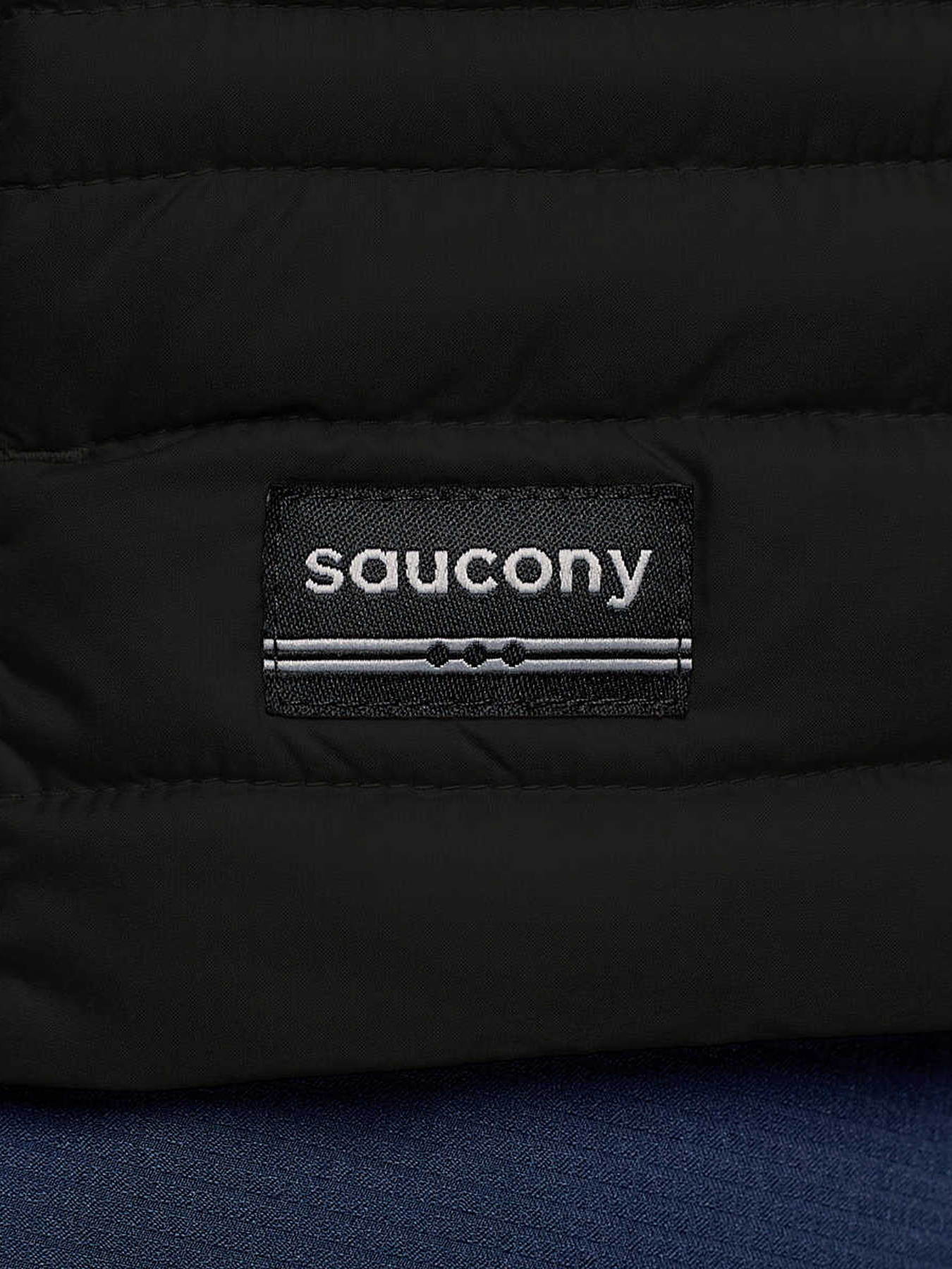 Ветровка Saucony модель SAM800350-BK Фото