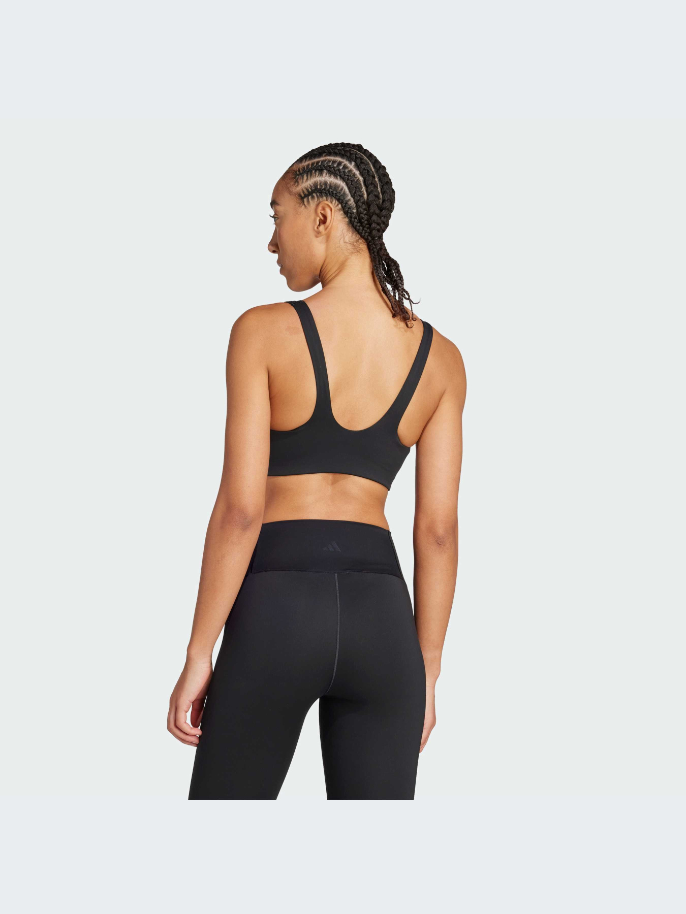 Спортивный топ Adidas модель JL5509-KZ Спортивный топ Adidas модель JL5509-KZ Фото