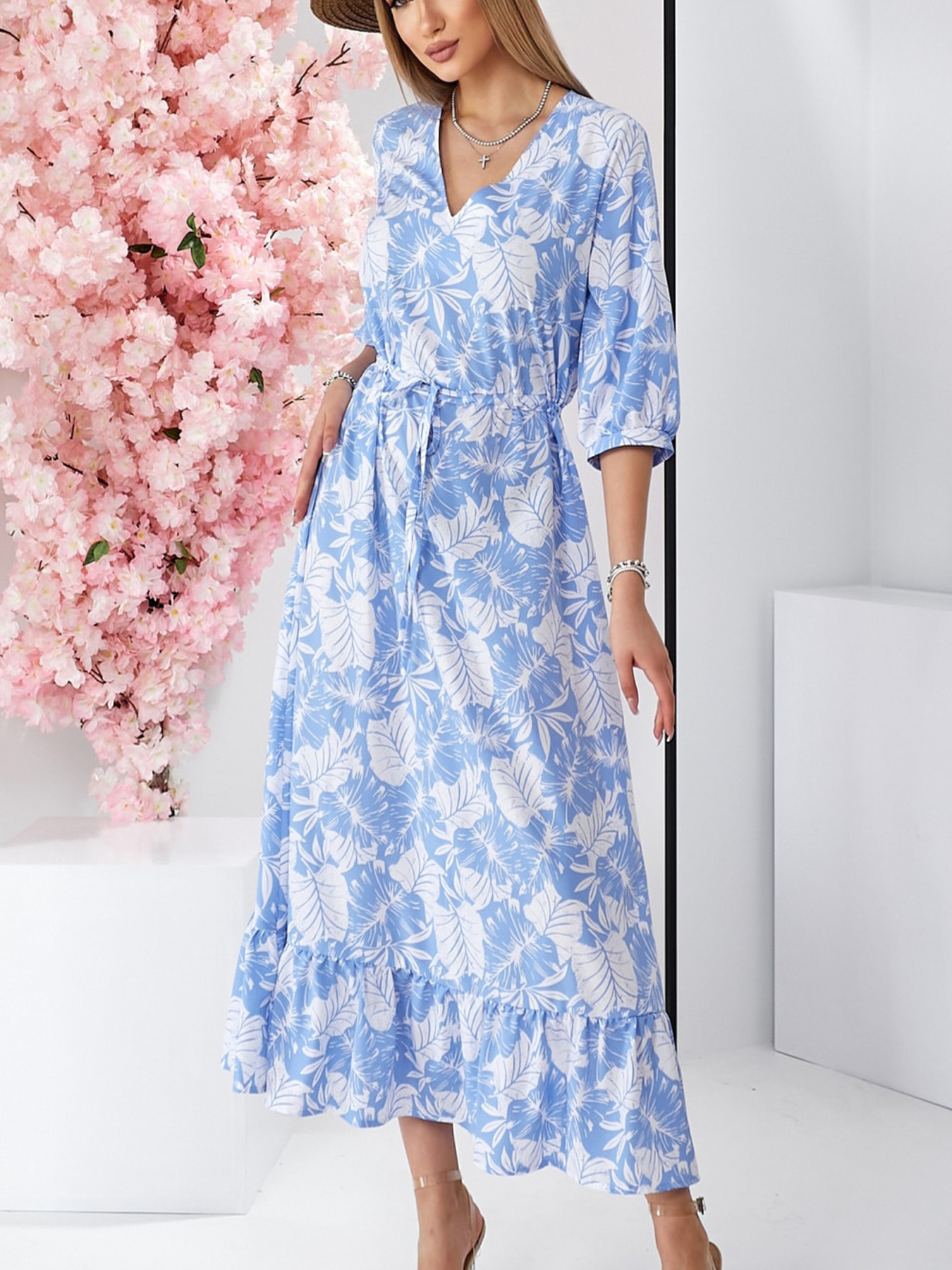 Платье макси LadyLike модель ll186815769-blakitnij Фото