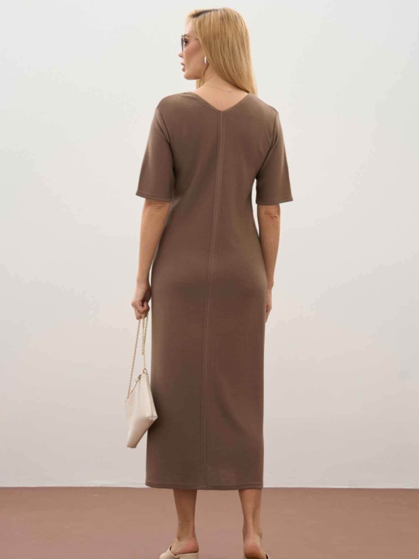 Платье миди TrikoBakh модель 2854-kapuchno Фото