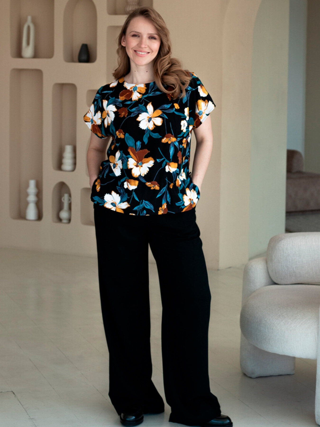 Повсякденні штани Nita модель bryuki-n1411-25-chernj Фото