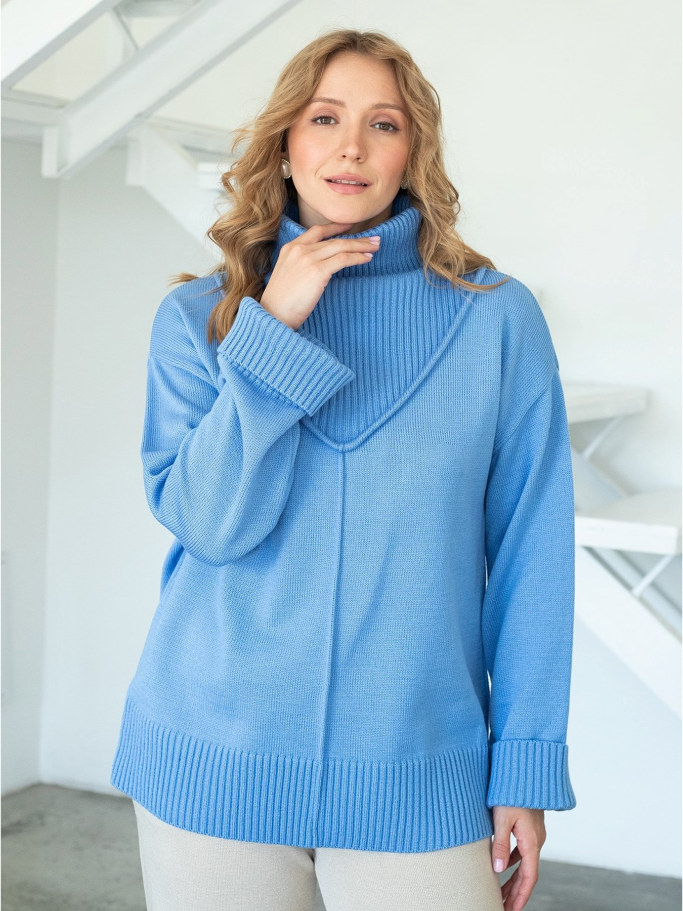Свитер Nita модель dzhemper-n2112-24-nebesnj Фото