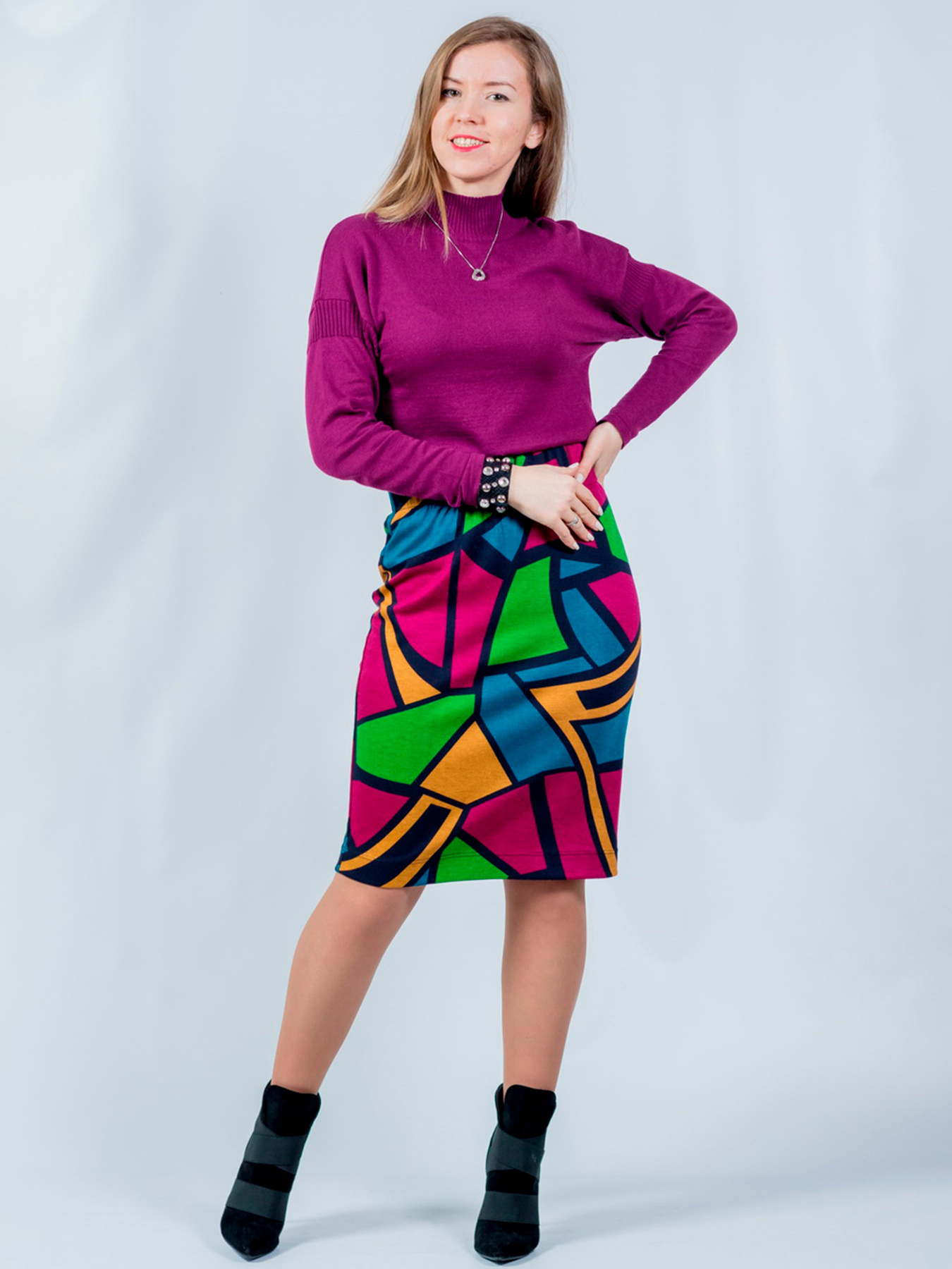 Спідниця міді Nita модель yubka-nita-812-20-abstrakciq-rznokolxorovij Фото