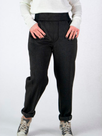 Костюм Nita модель kostyum-nita-chernj-chornij Фото