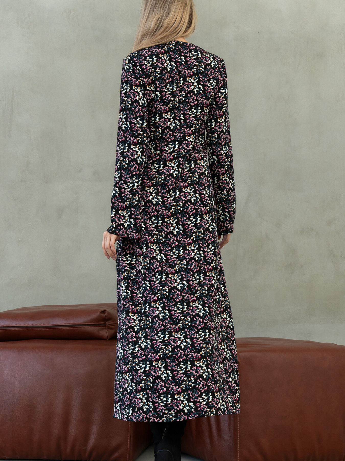 Платье макси RiMari модель 2121-chornij-z-rozhevim Фото