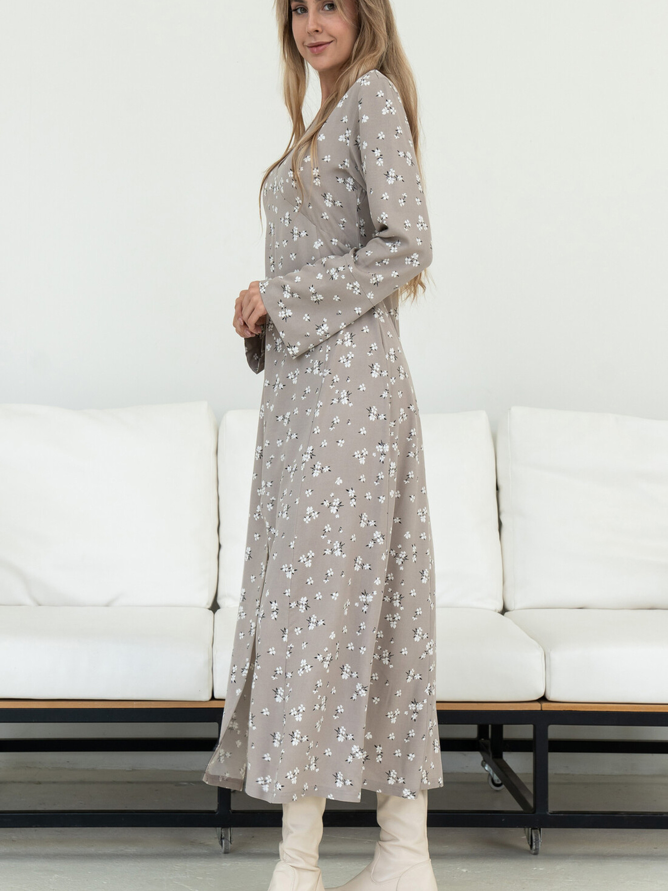 Платье макси RiMari модель 2121-sro-bezhevij Фото