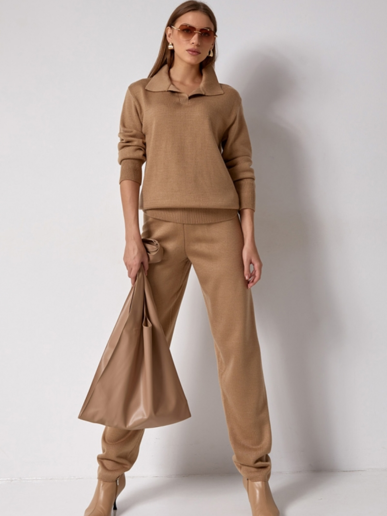 Брюки повседневные TrikoBakh модель 2434-bezhevij Фото