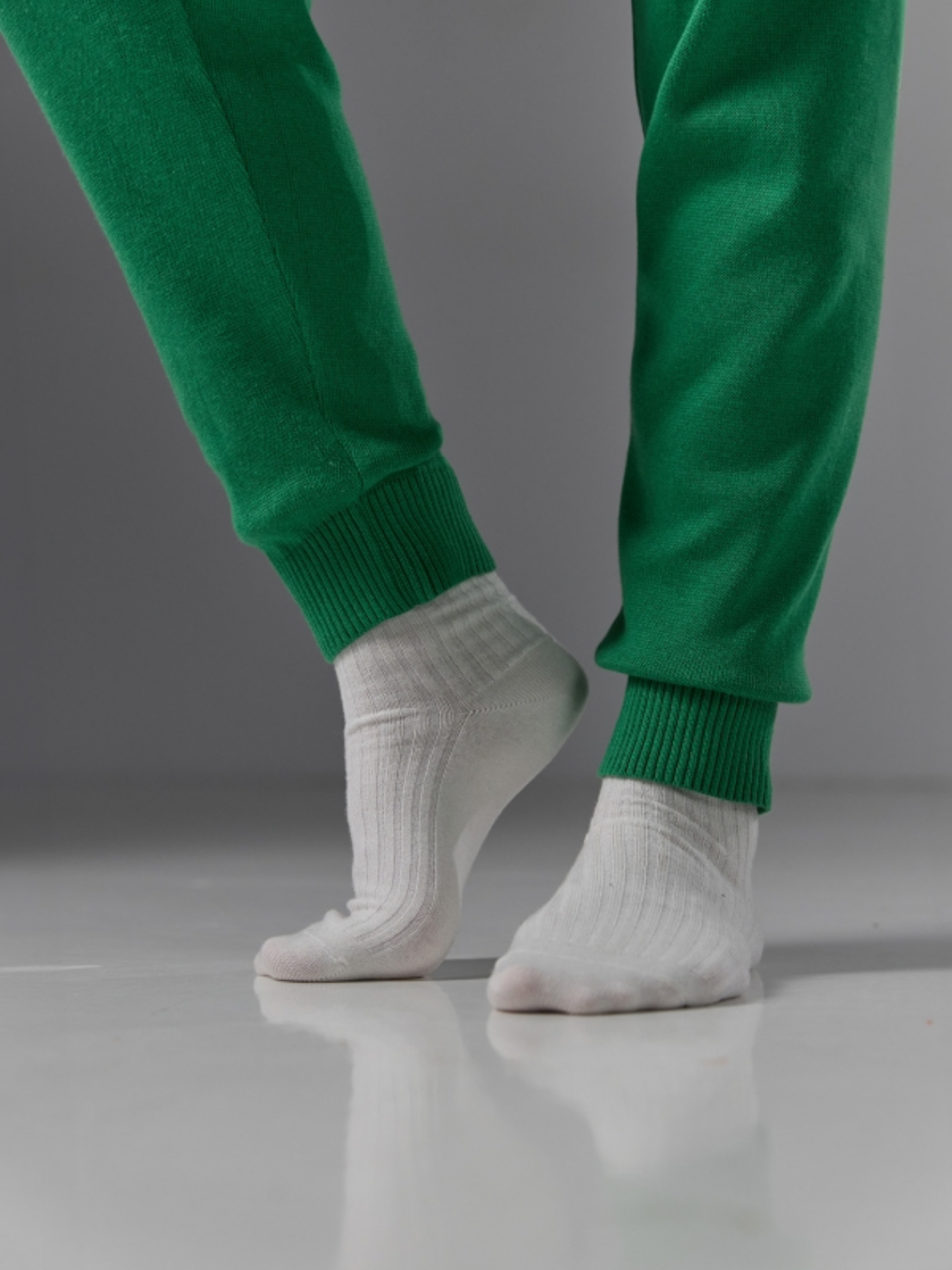 Повседневные штаны TrikoBakh модель 2434-zelenij Фото