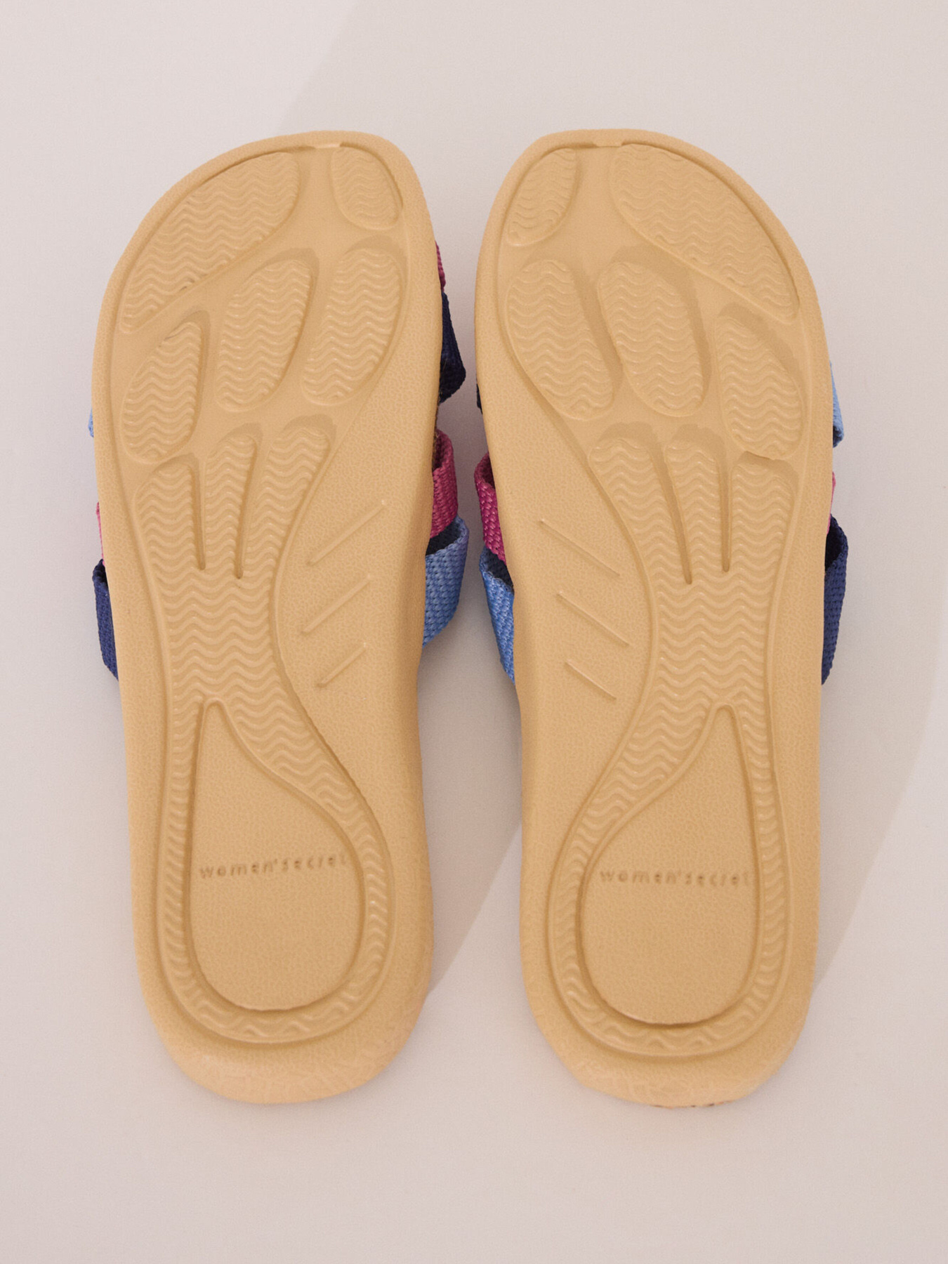 Тапки Women'secret модель 4999706-17 Фото