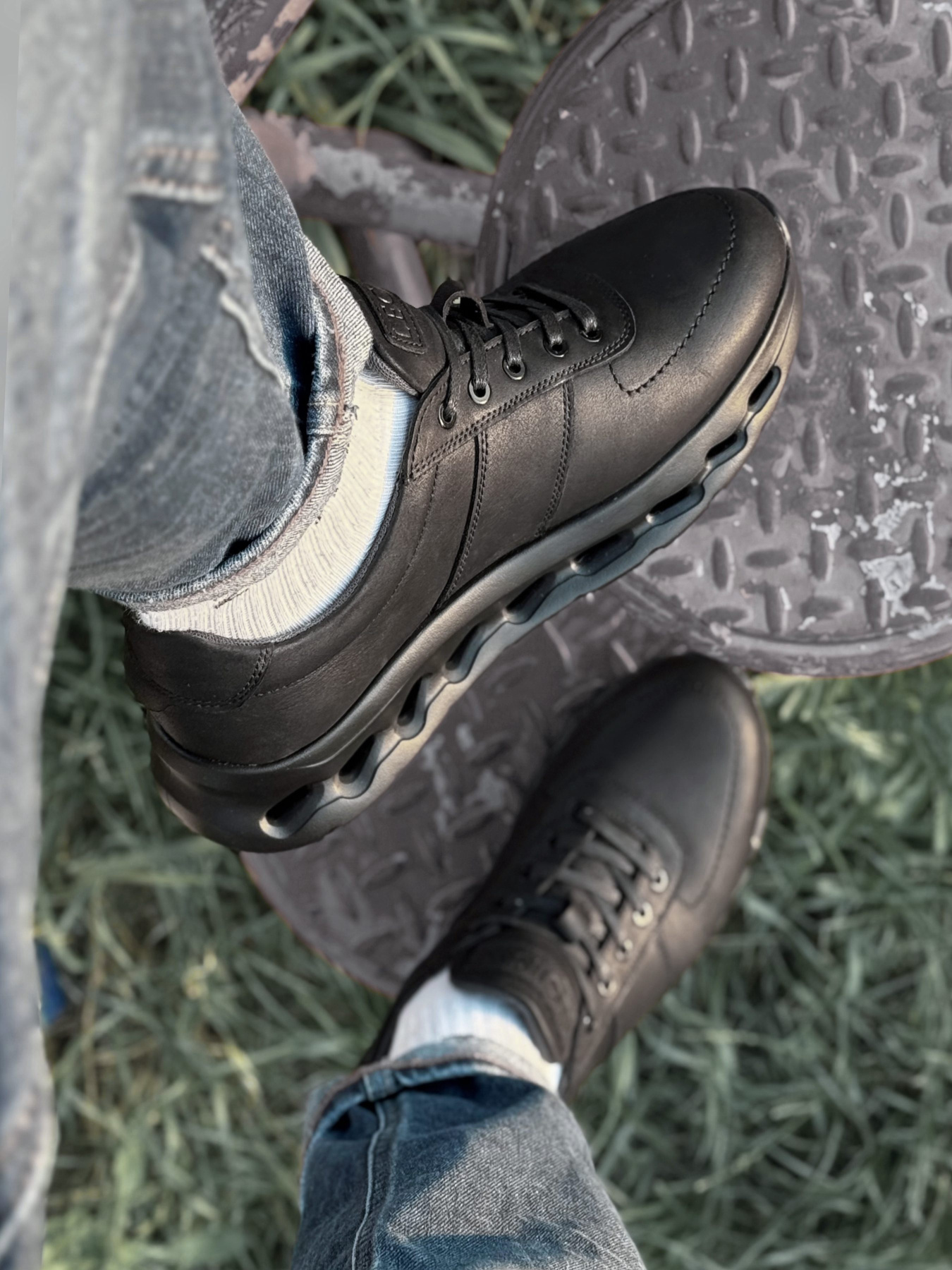 Кроссовки Legessy модель RAY_BLACK Фото