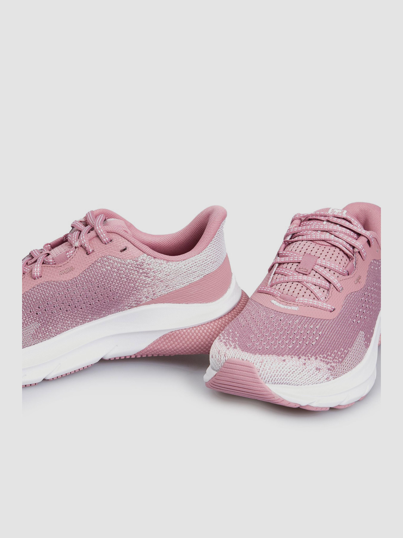 Кроссовки для бега Under Armour W Hovr Turbulence 2 модель 3026525-600 Фото