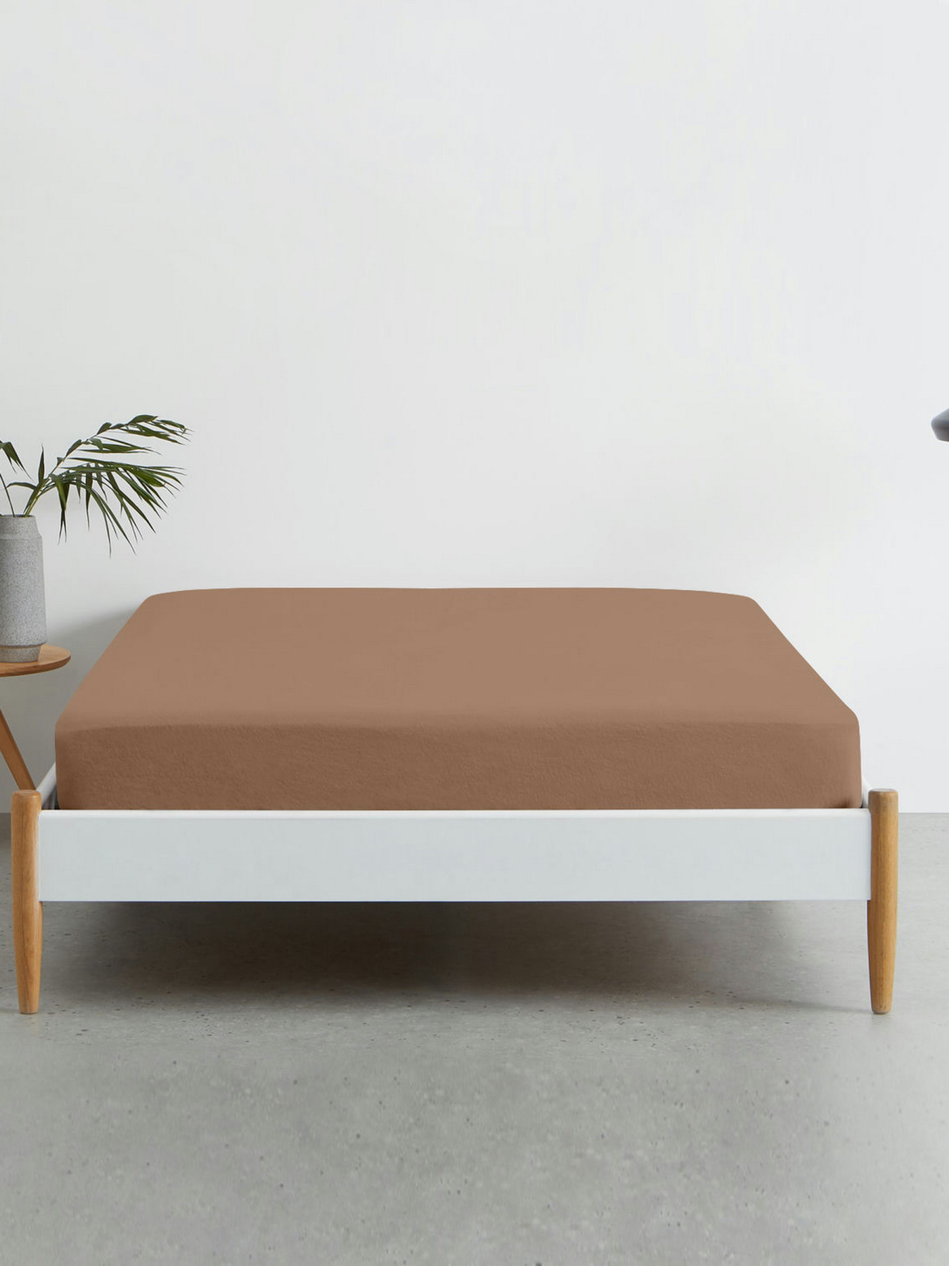 Простирадло на резинці ранфорс RUM Cosas модель Brown14_120x200x20 Фото