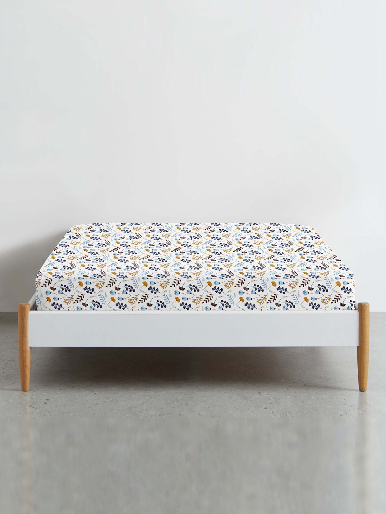 Простынь на резинке ранфорс WILDFLOWERS Cosas модель BushBeigeBlue_120 Фото