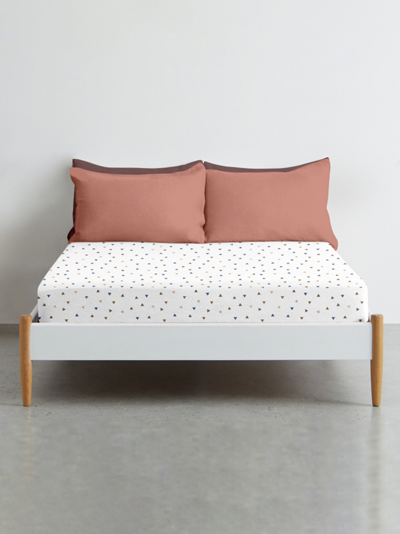 Простынь на резинке ранфорс DELTA Cosas модель DeltaColor_120 Фото