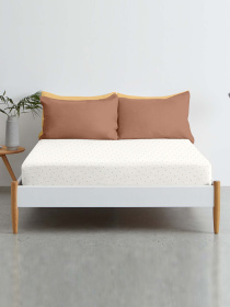 Простынь на резинке ранфорс MINI DOTS Cosas модель DotsChocoMilk_120 Простынь на резинке ранфорс MINI DOTS Cosas модель DotsChocoMilk_120 Фото