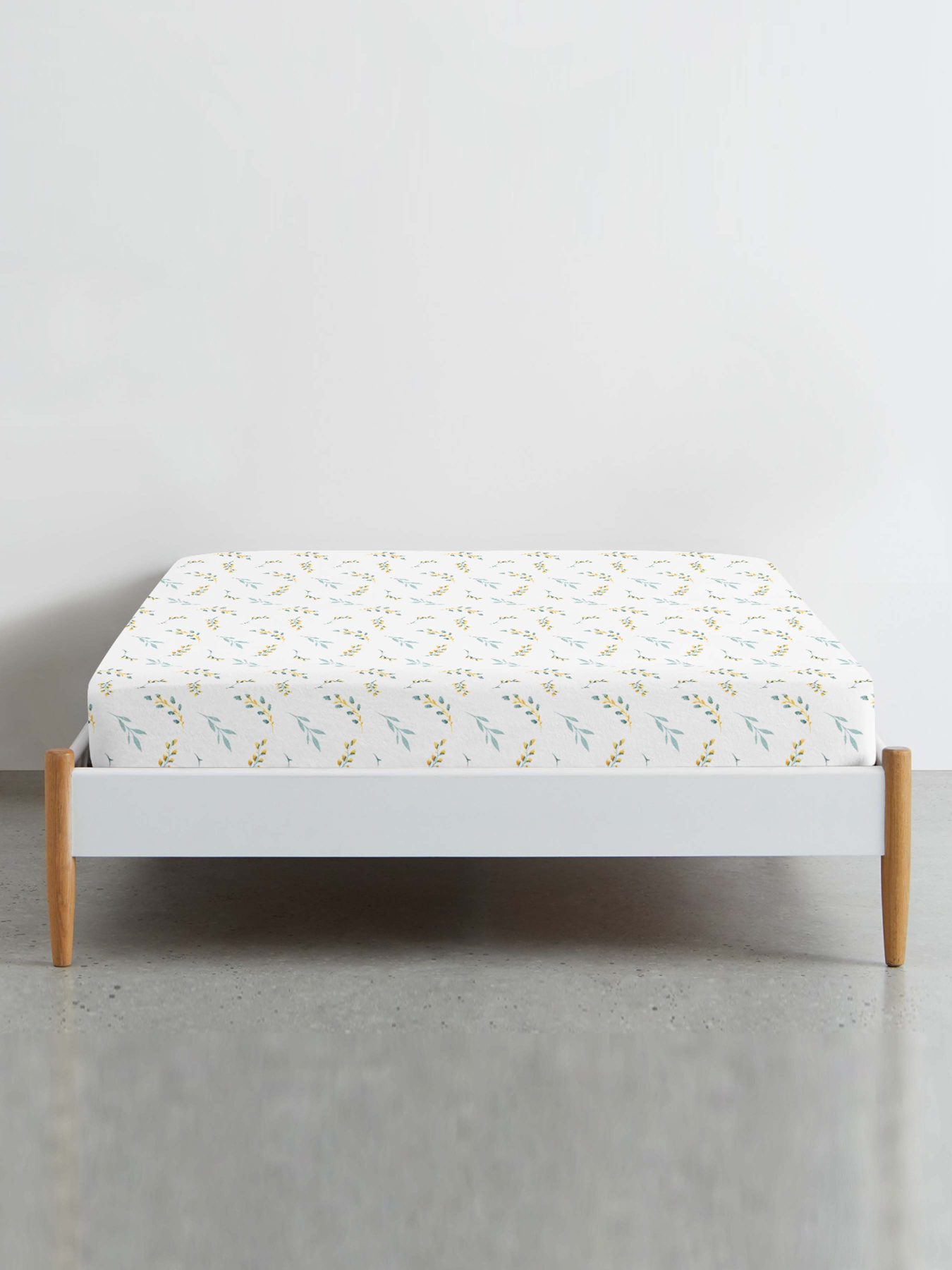 Простынь на резинке фланель PINE BRANCHLETS Cosas модель Flannel_BudYellowMint_60x120x12 Фото