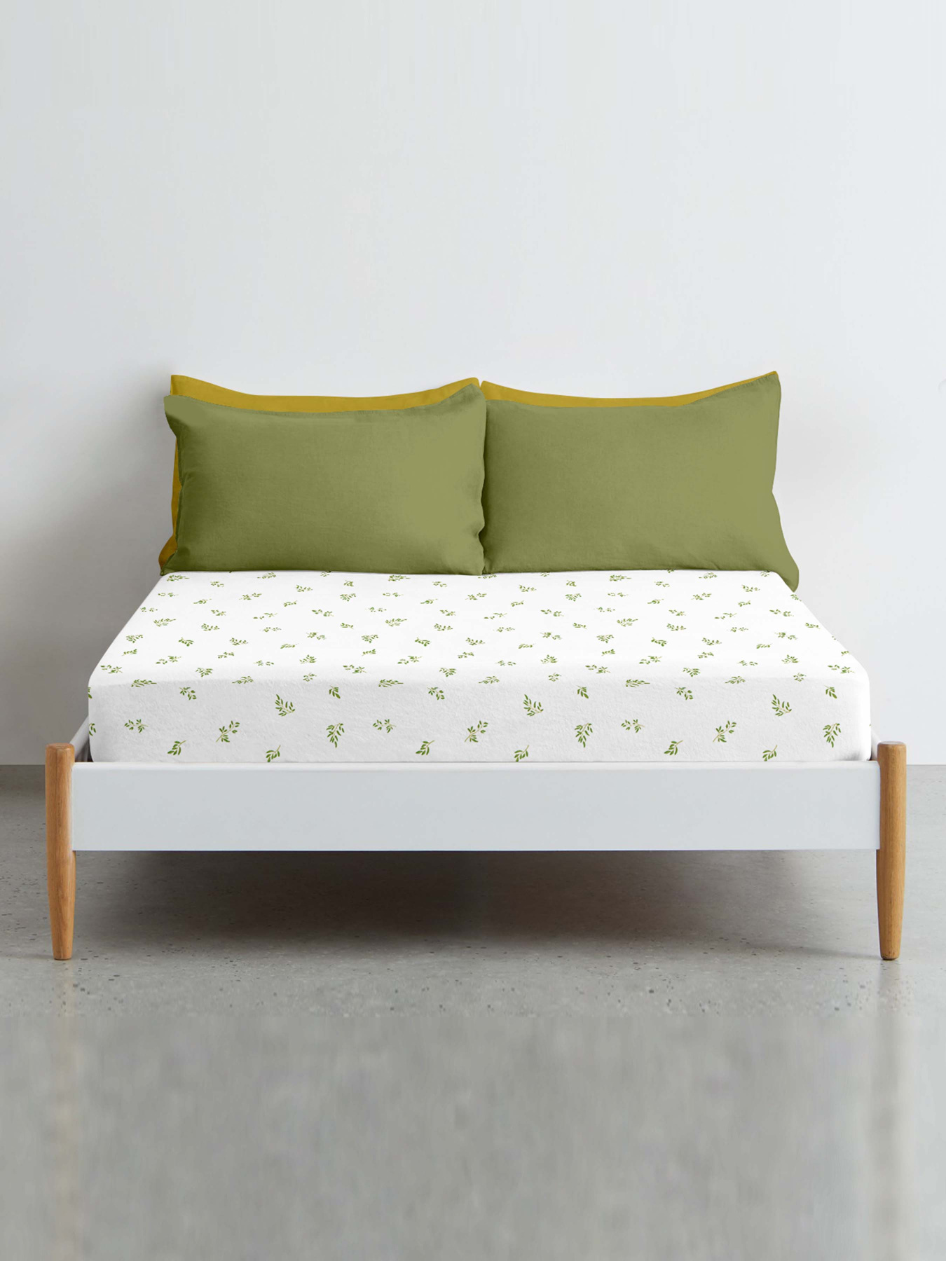 Простынь на резинке ранфорс OLIVE LEAF Cosas модель FoliageWillowGreen_120 Простынь на резинке ранфорс OLIVE LEAF Cosas модель FoliageWillowGreen_120 Фото