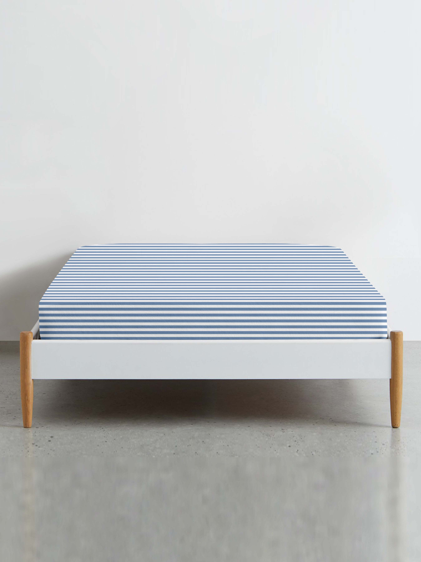 Простынь на резинке ранфорс BLUE LINE Cosas модель LineLBlue-5033_120 Фото