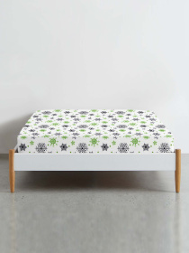 Простынь на резинке ранфорс SNOWFLAKES Cosas модель SnowflakesGreenGreyWhite_120 Фото