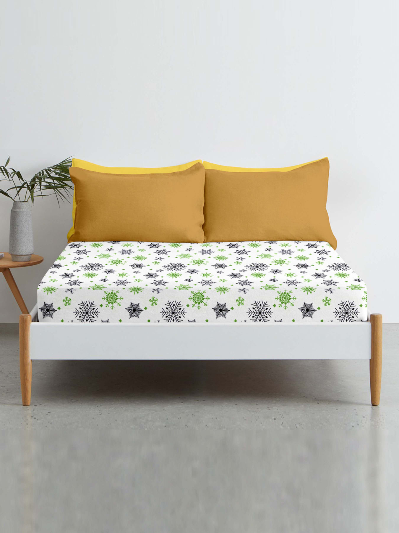 Простынь на резинке ранфорс SNOWFLAKES Cosas модель SnowflakesGreenGreyWhite_120 Простынь на резинке ранфорс SNOWFLAKES Cosas модель SnowflakesGreenGreyWhite_120 Фото