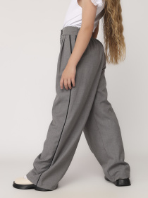 Повседневные штаны YUKI модель ЦБ-00276970 Повседневные штаны YUKI модель ЦБ-00276970 Фото