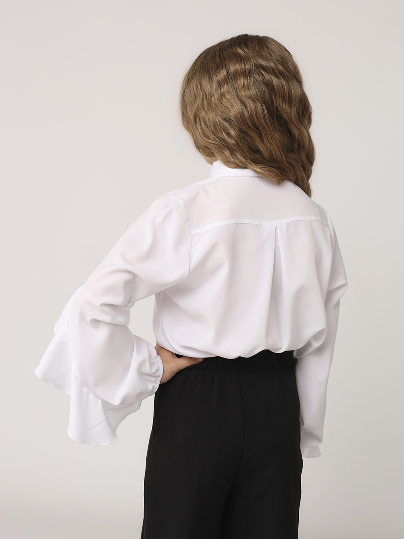 Блуза YUKI модель ЦБ-00278743 Блуза YUKI модель ЦБ-00278743 Фото