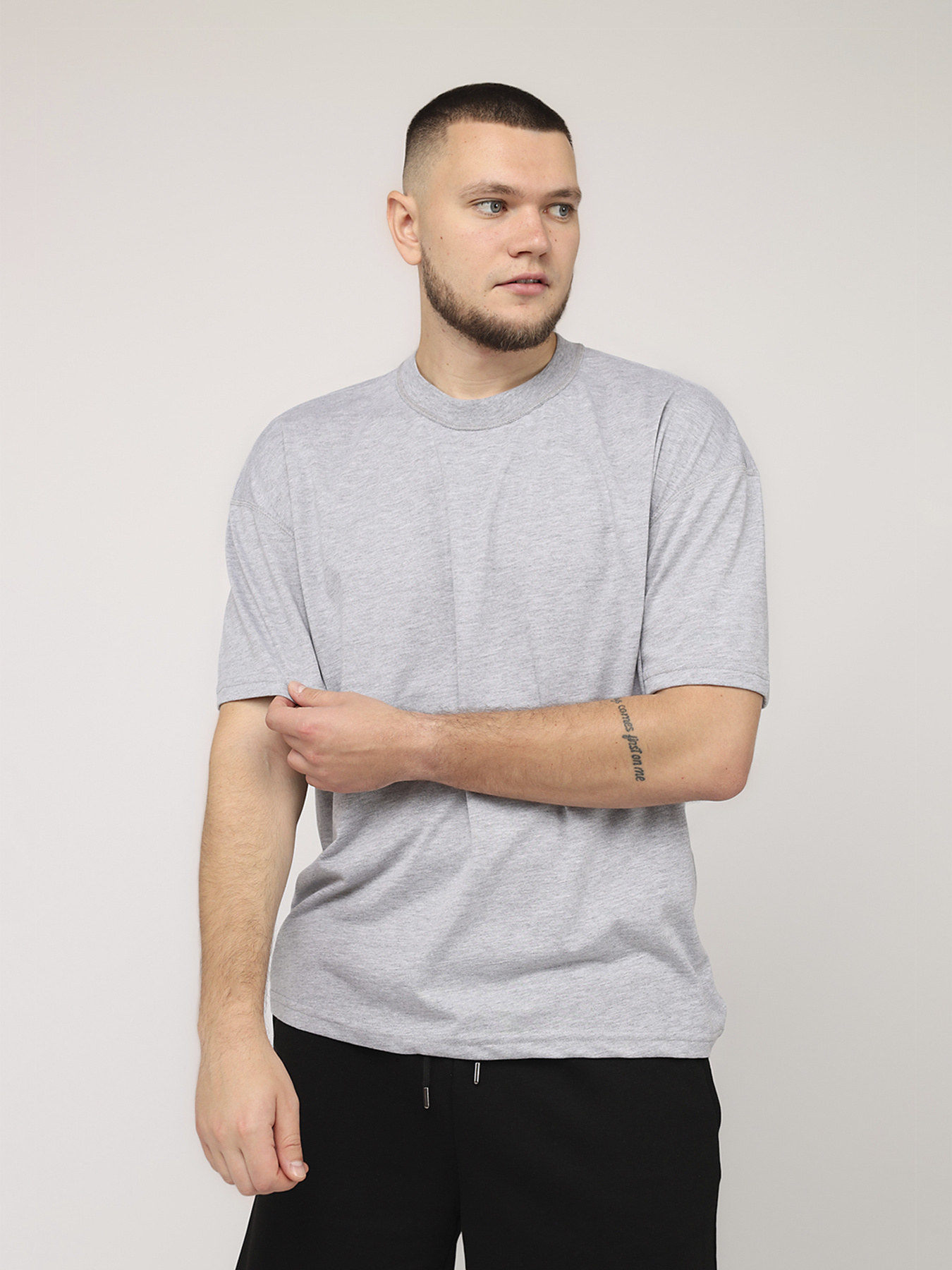 Футболка YUKI модель ЦБ-00280021 Фото