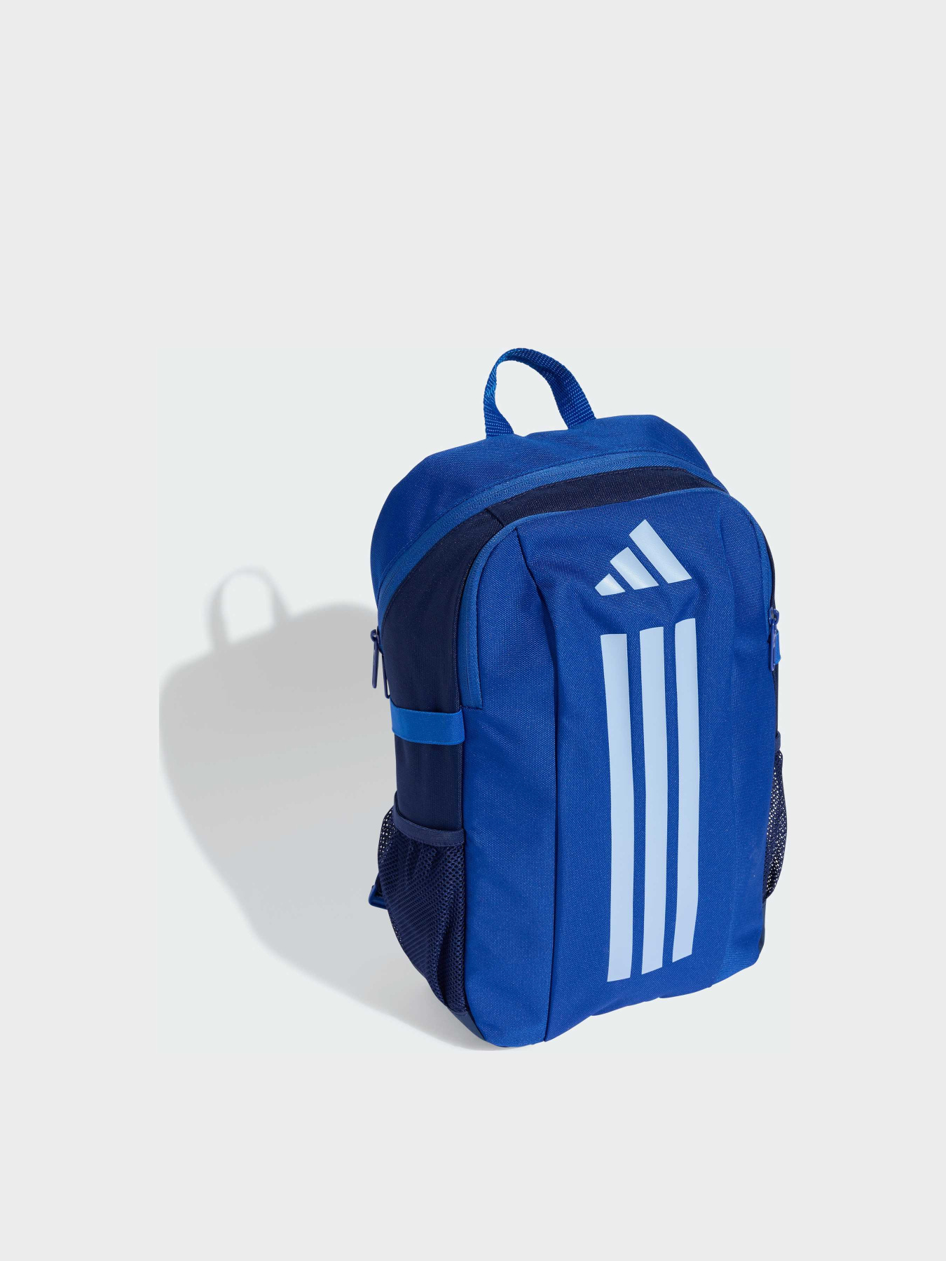 Повседневный рюкзак Adidas модель JN2737 Повседневный рюкзак Adidas модель JN2737 Фото