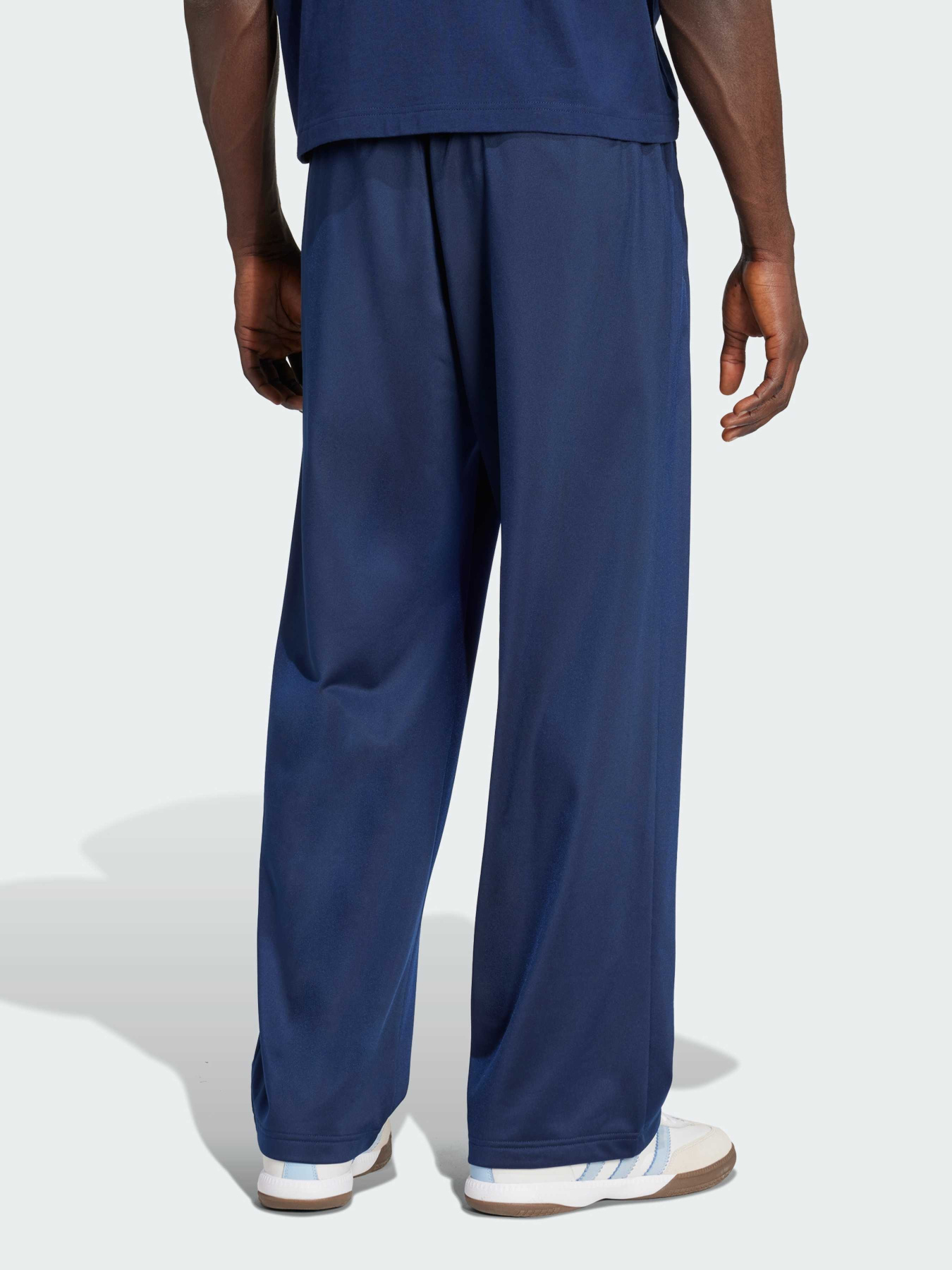 Повседневные штаны Adidas Graphics модель JX8164 Фото