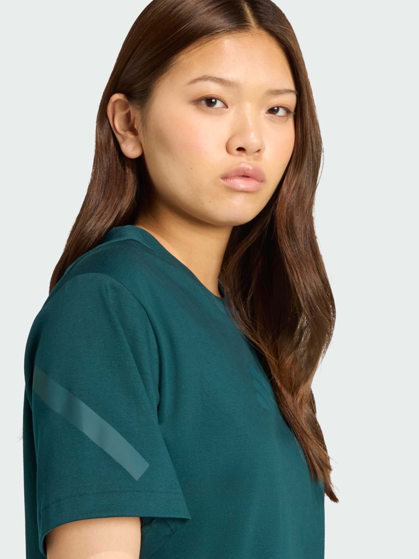 Футболка Adidas ZNE модель JW7752 Футболка Adidas ZNE модель JW7752 Фото