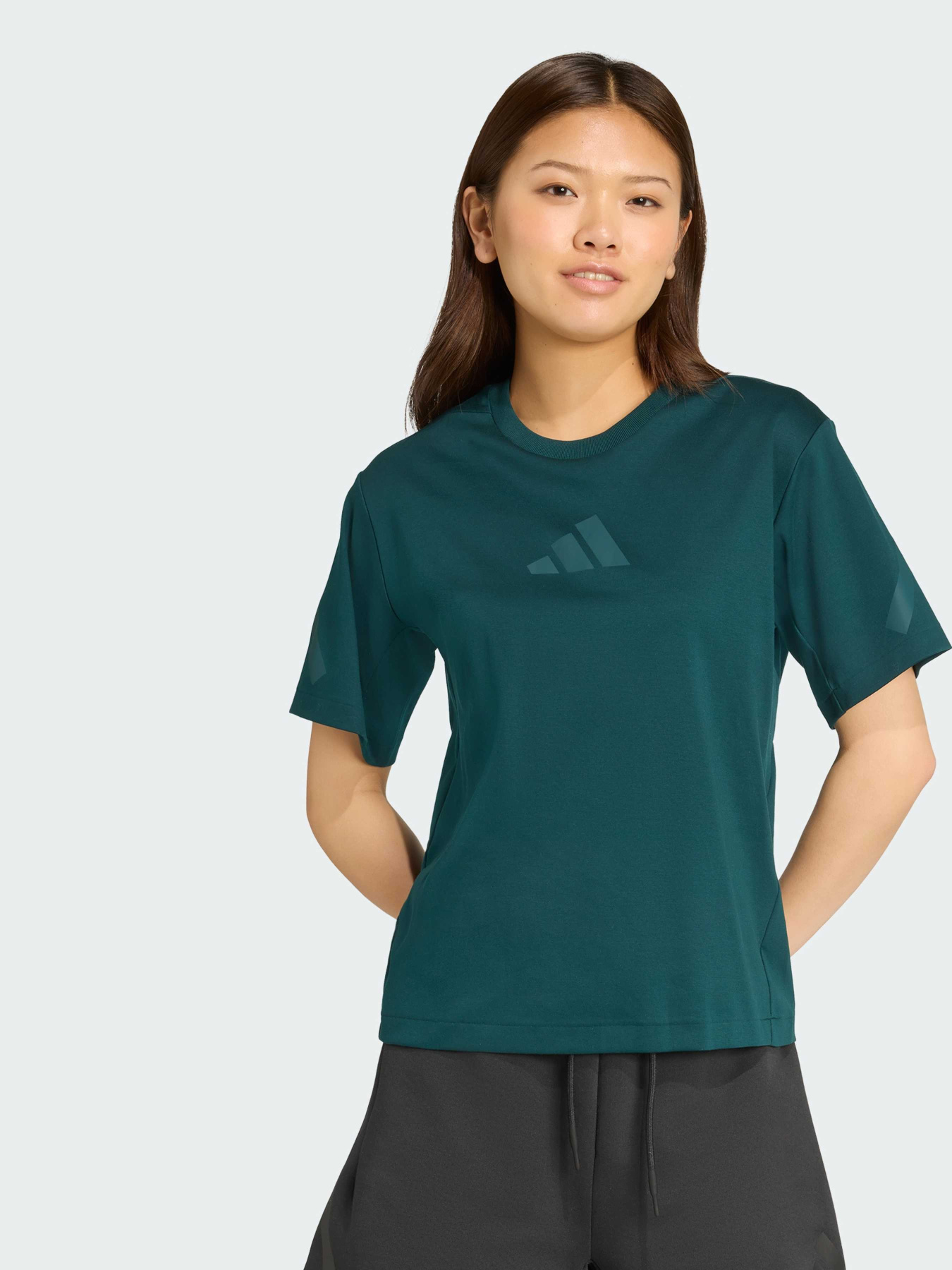 Футболка Adidas ZNE модель JW7752 Футболка Adidas ZNE модель JW7752 Фото