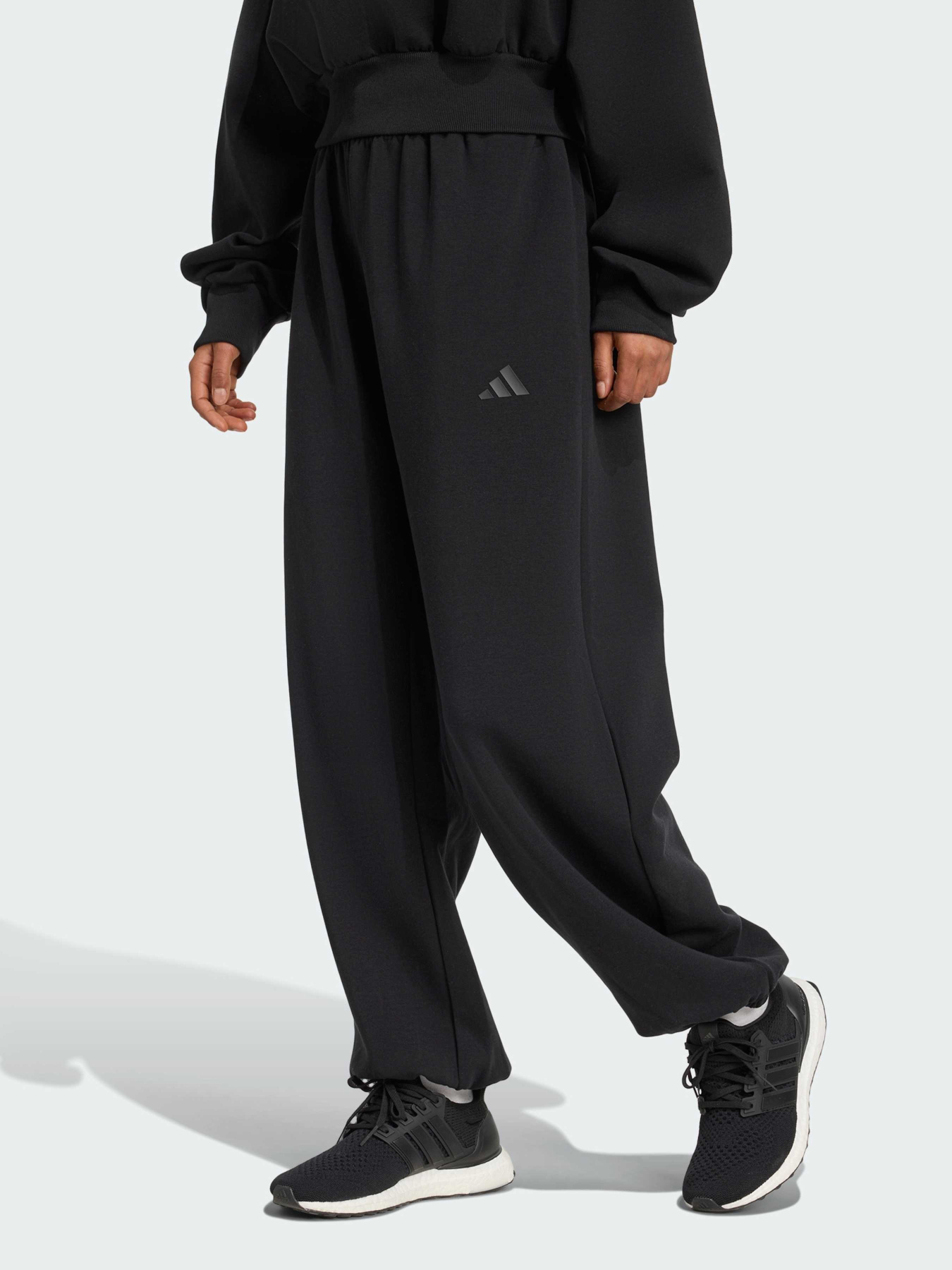 Джоггеры Adidas модель JM1652 Джоггеры Adidas модель JM1652 Фото