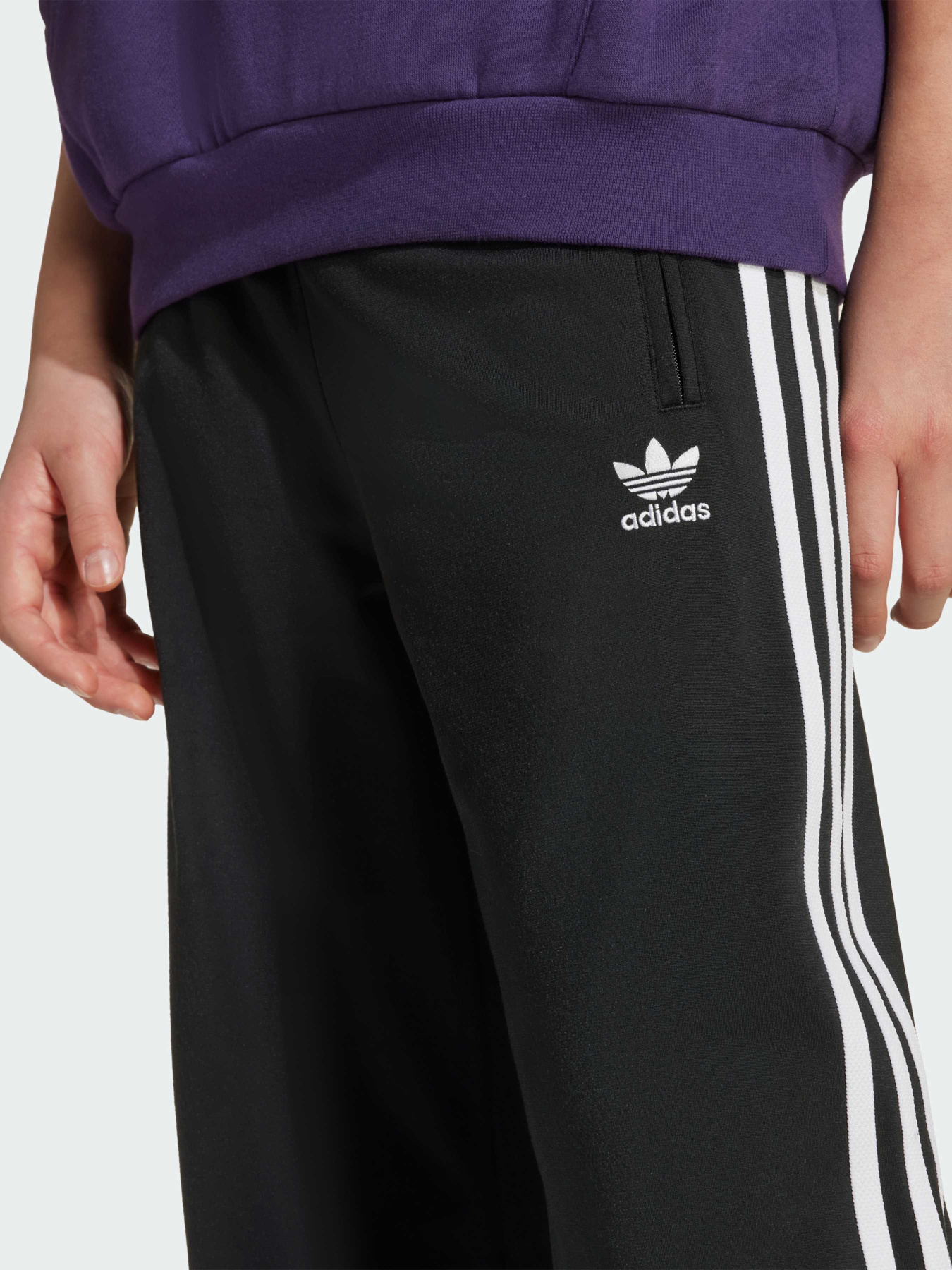 Штани повсякденні Adidas Adicolor модель KE5280 Фото