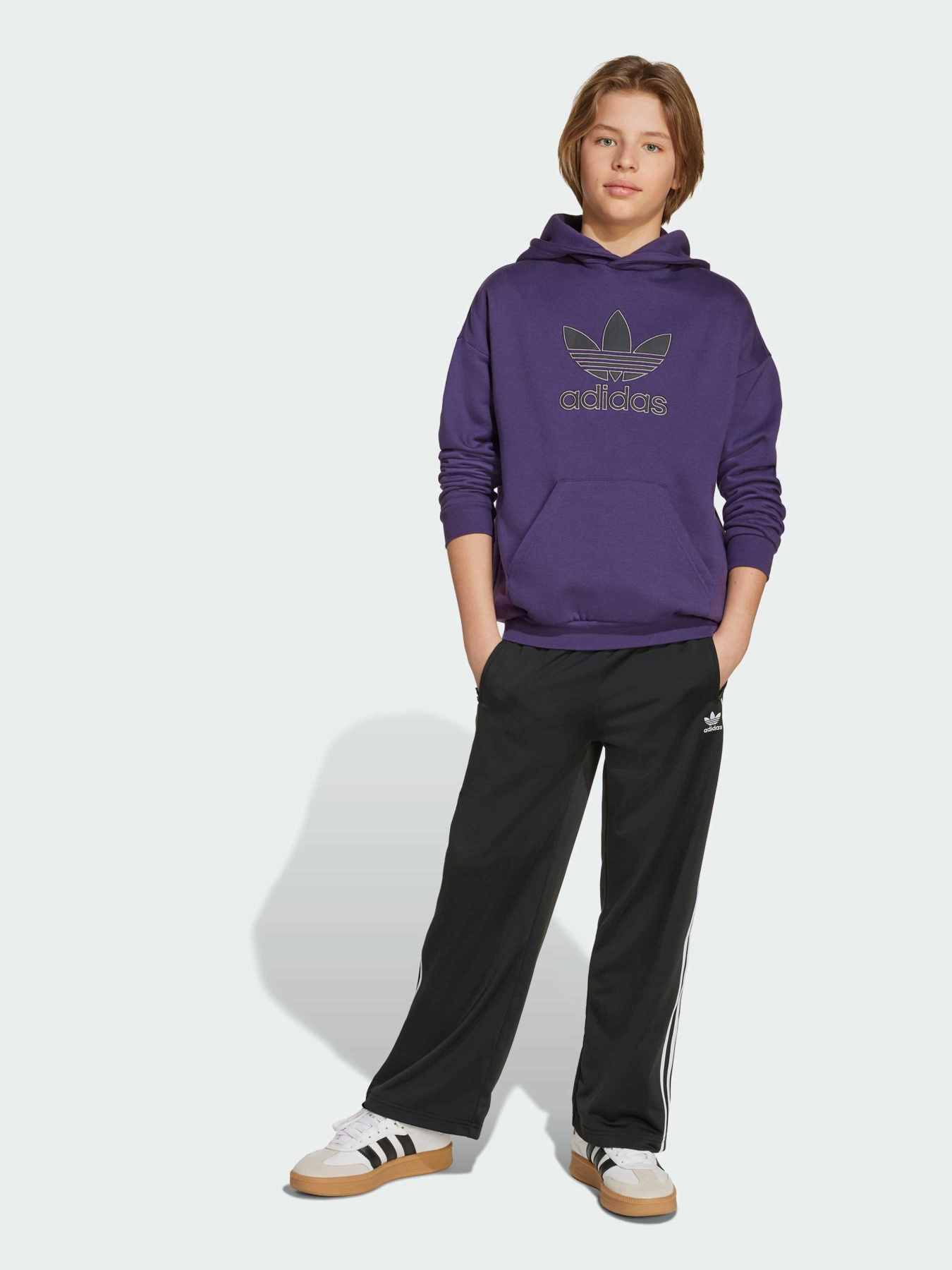 Повсякденні штани Adidas Adicolor модель KE5280 Повсякденні штани Adidas Adicolor модель KE5280 Фото