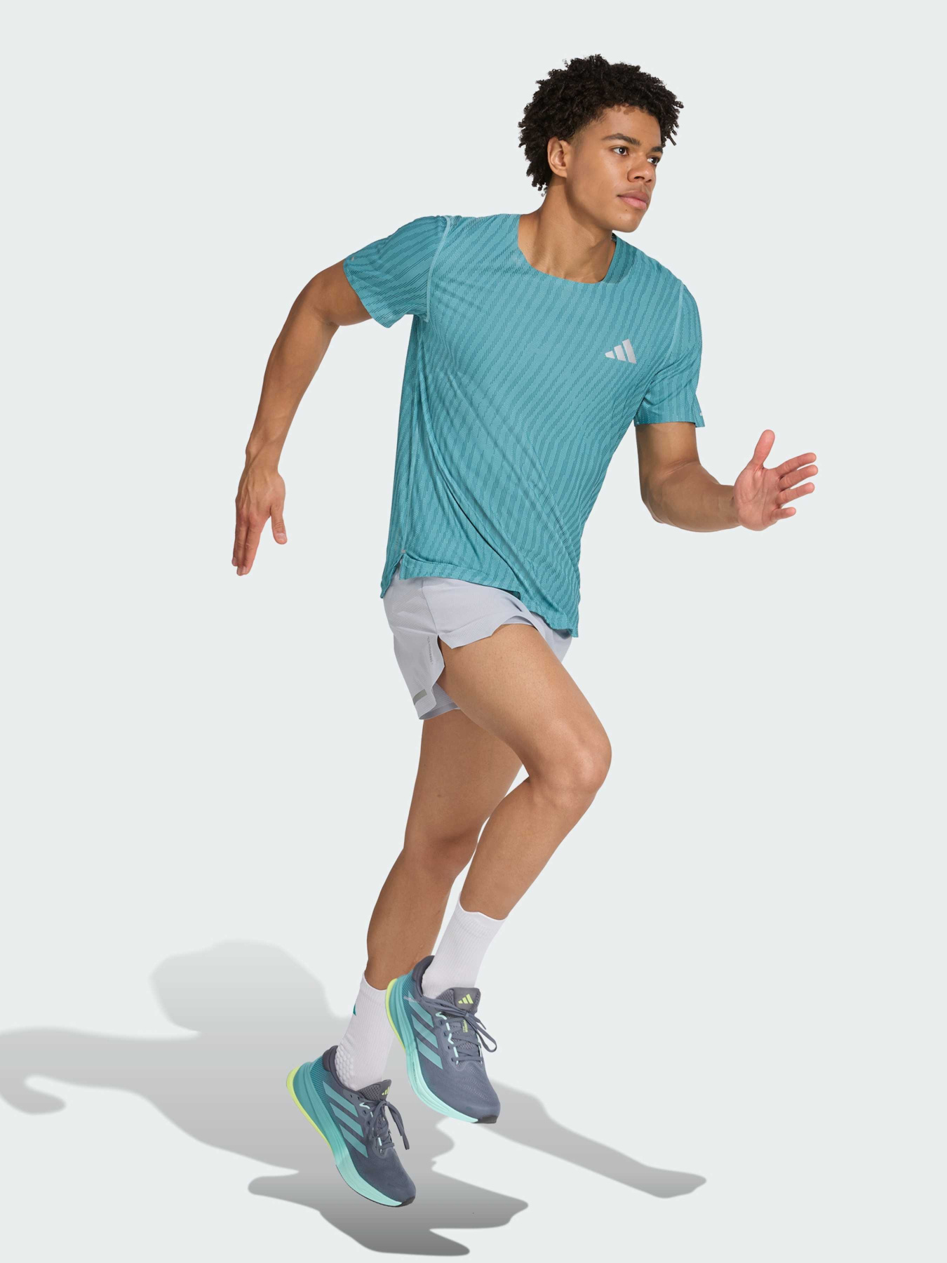 Шорты спортивные Adidas модель KE2277 Фото